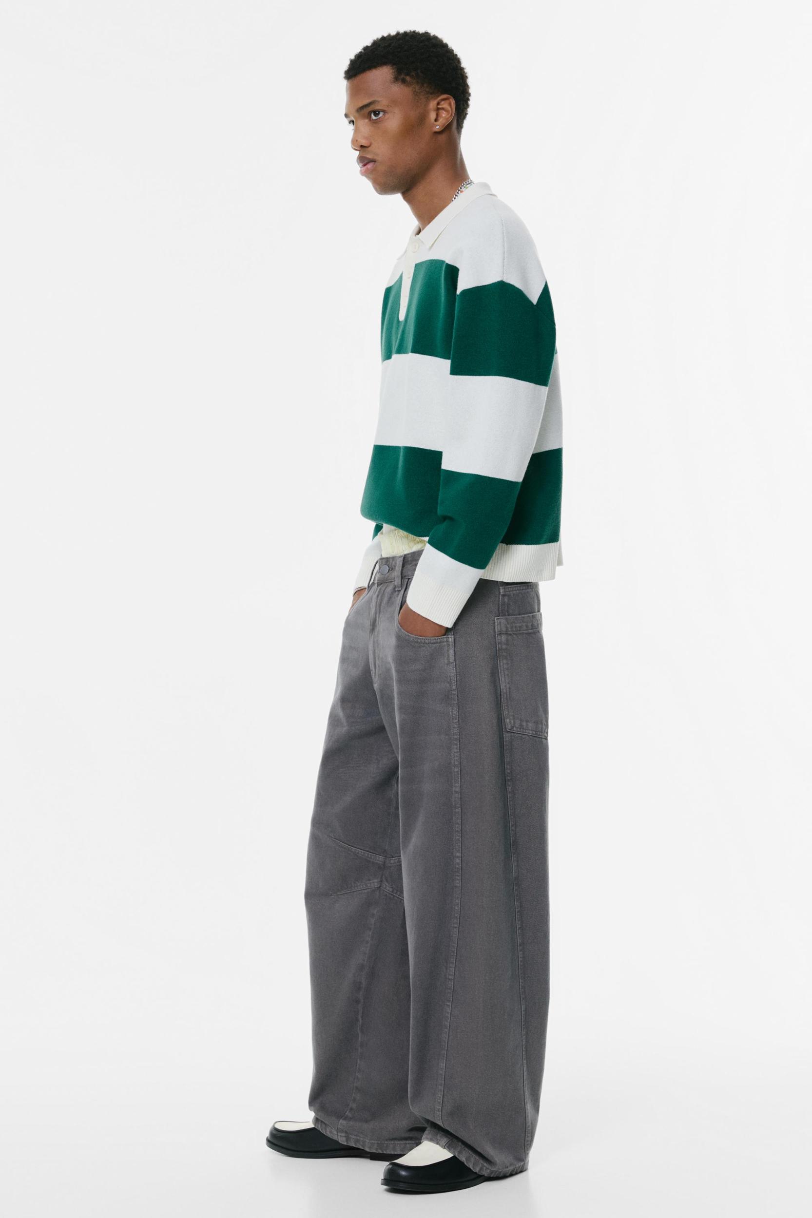 Baggy trousers Product Image
