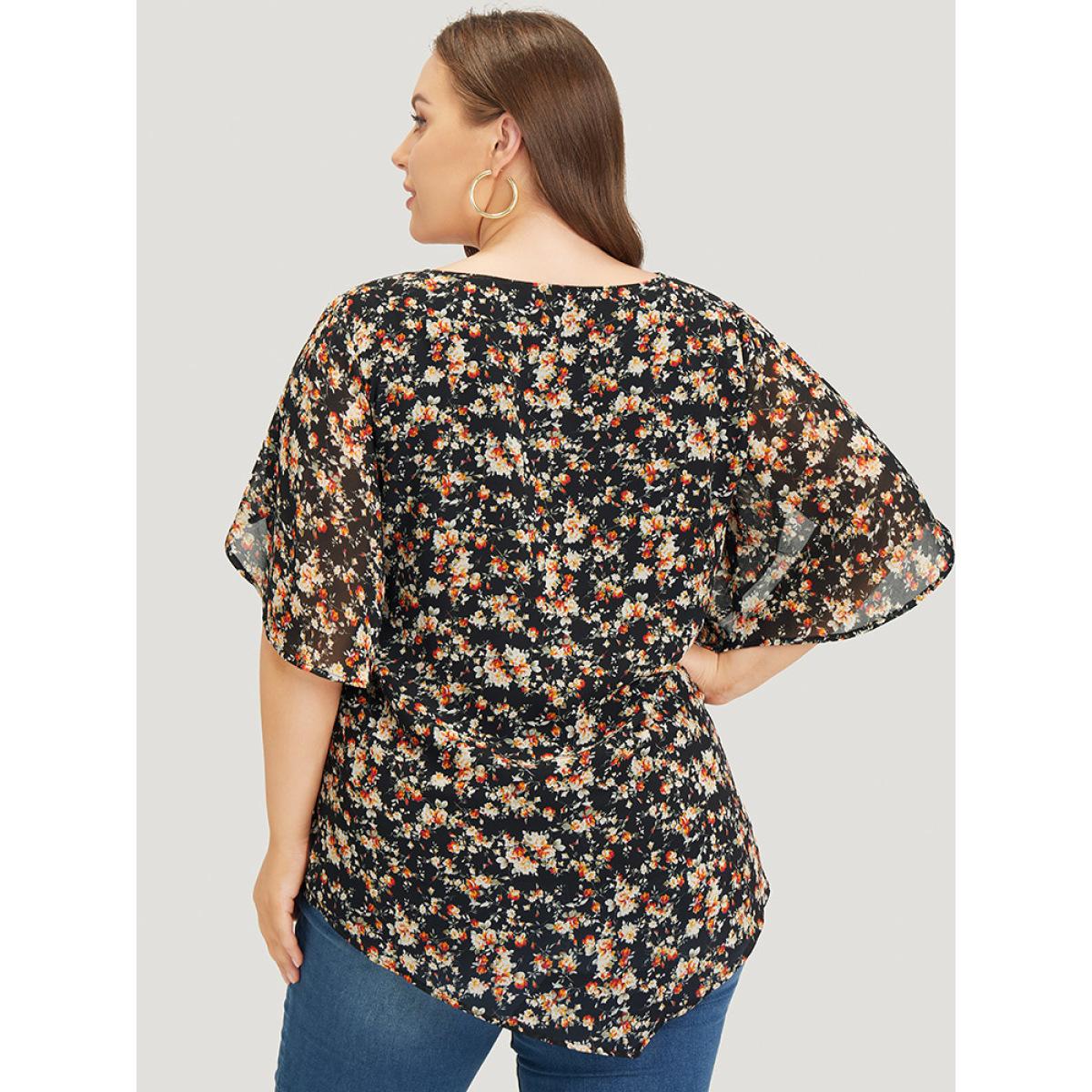 Plus Size Black Ditsy Floral Split Petal Sleeve Crew Neck Blouse Women Elegant Short sleeve Round Neck Dailywear Blouses BloomChic 14-16/1X Product Image