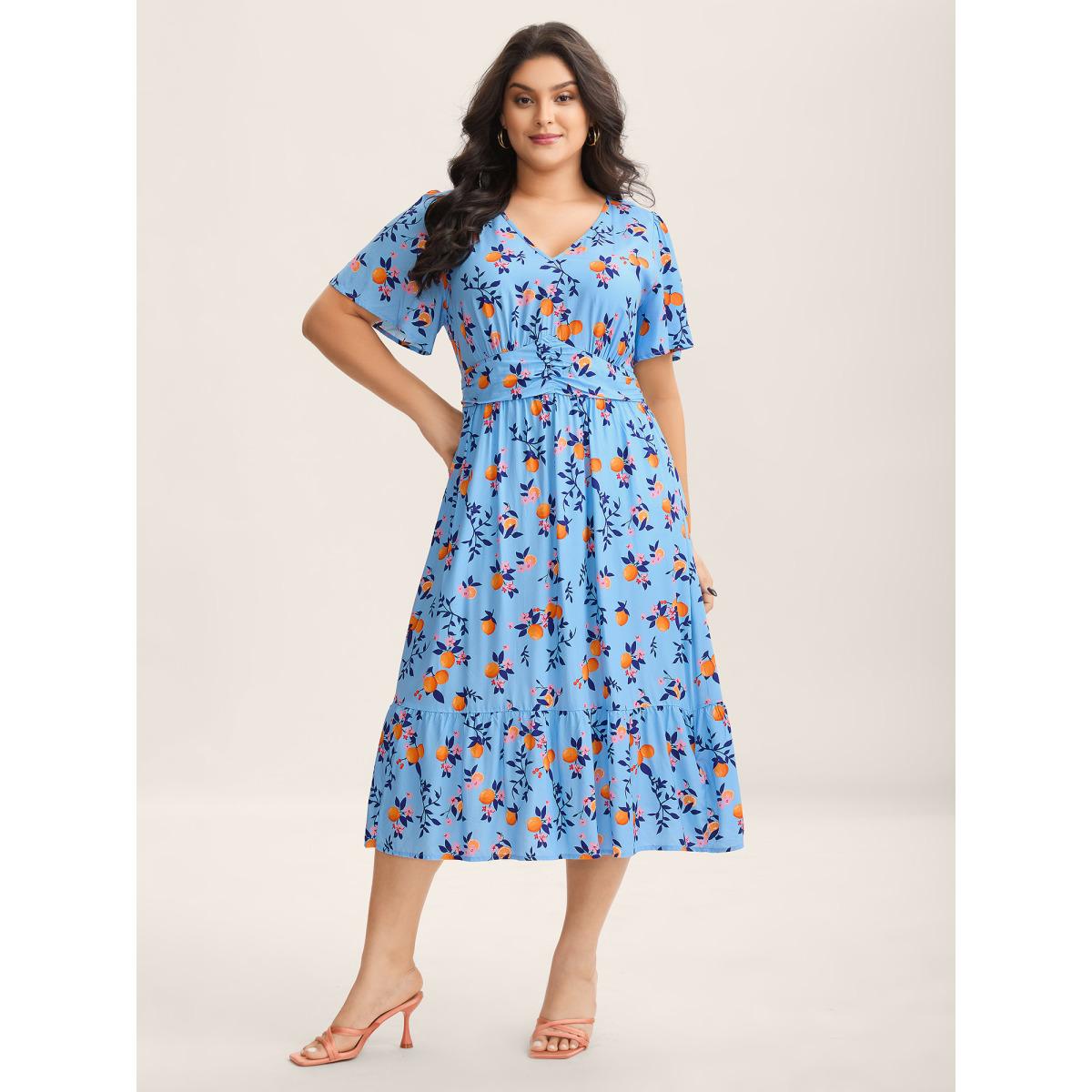 Plus Size Citrus Print Cinched-Waist Midi Dress Skyblue Women V-neck Short sleeve Curvy BloomChic 18-20/2X Product Image