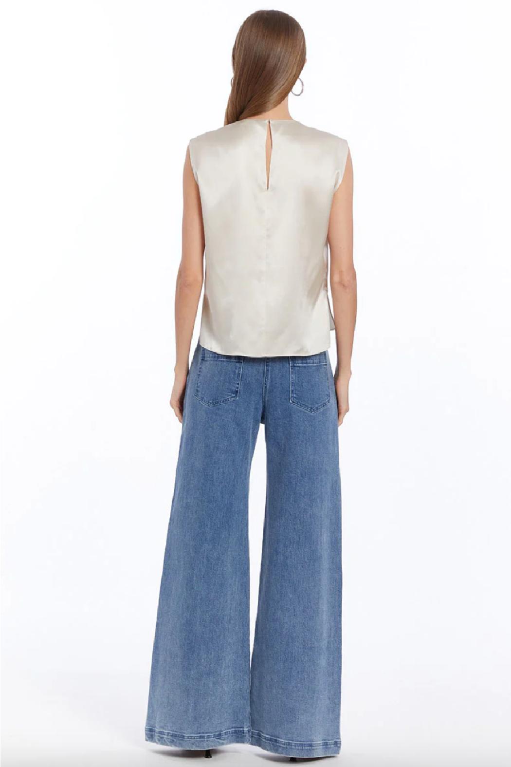 Freya Top Product Image