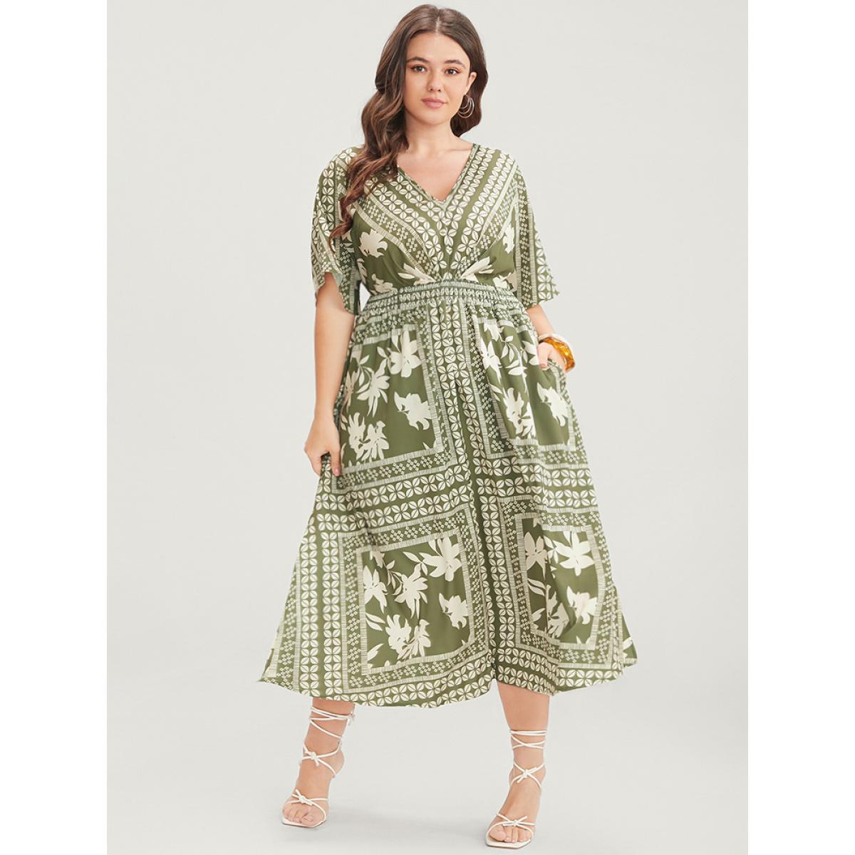 Plus Size Floral Print Ruffles V Neck Shirred Pocket Split Hem Dress Mint Women Vacation Pocket V-neck Short sleeve Curvy Midi Dress BloomChic 18-20/2X Product Image