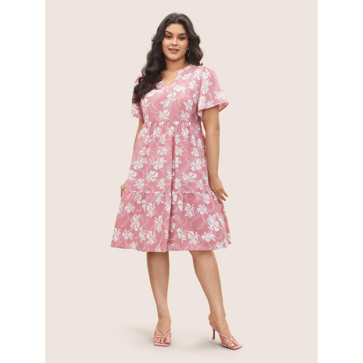 Plus Size Silhouette Floral Print Notched Collar Pleated Dress Crepe Women Elegant Non Notched collar Short sleeve Curvy Midi Dress BloomChic 14-16/1X Product Image