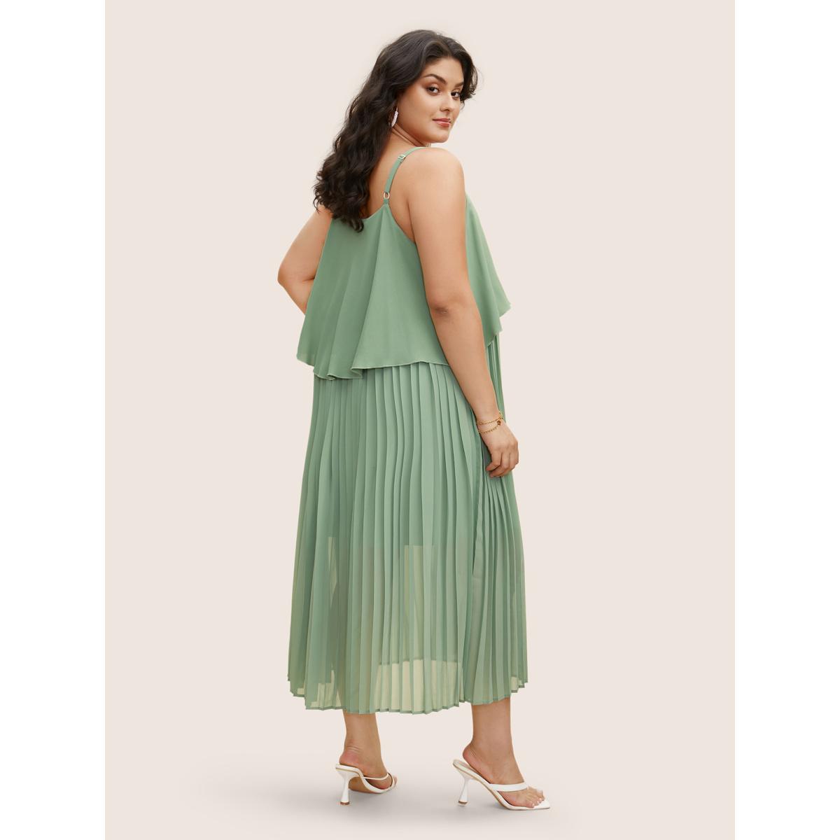 Plus Size Plain Tiered Ruffles Pleated Cami Dress Palemauve Women Elegant Pleated V-neck Sleeveless Curvy BloomChic 26/4X Product Image