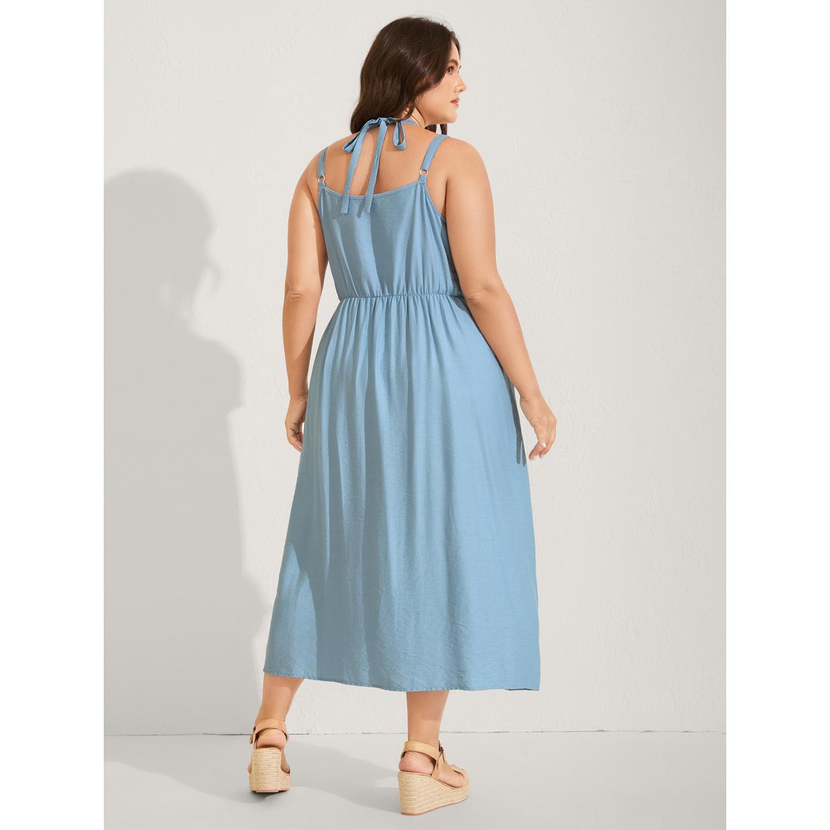 Plus Size Lace Spliced Pleated Solid Midi Dress LightBlue Women Square Neck Sleeveless Curvy BloomChic 22-24/3X Product Image