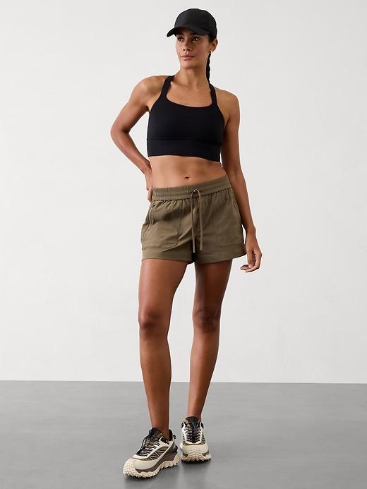 Trekkie North Mid Rise Short Product Image