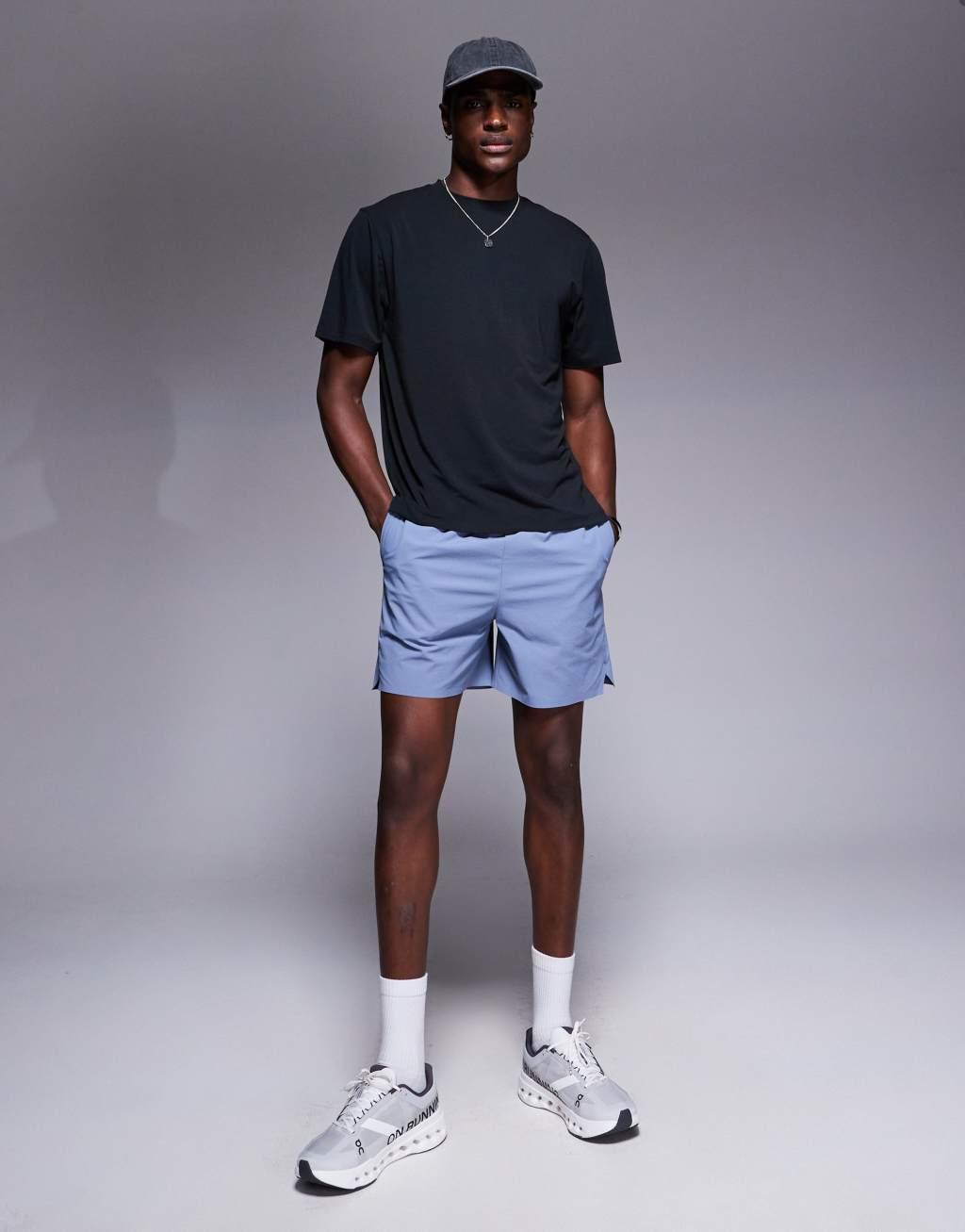 4505 quick dry performance jersey back graphic oversized running T-shirt in black Product Image