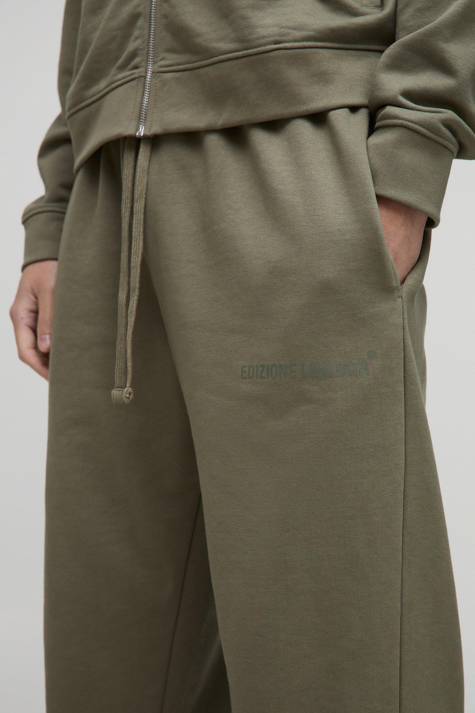 Oversized Edizione Limitata Heavyweight Sweatpants | boohooMAN USA Product Image
