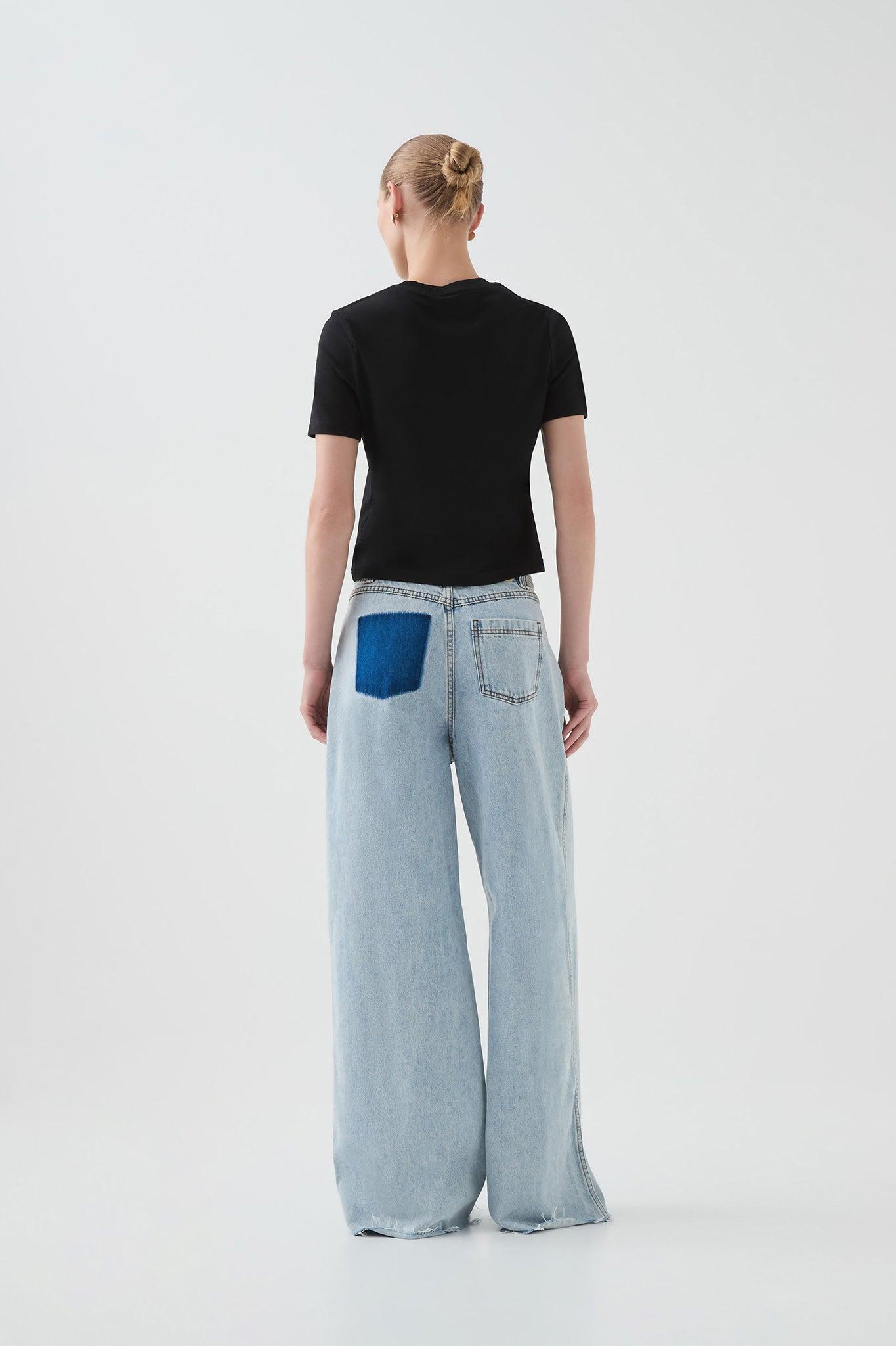 Lee Slim Tee Product Image