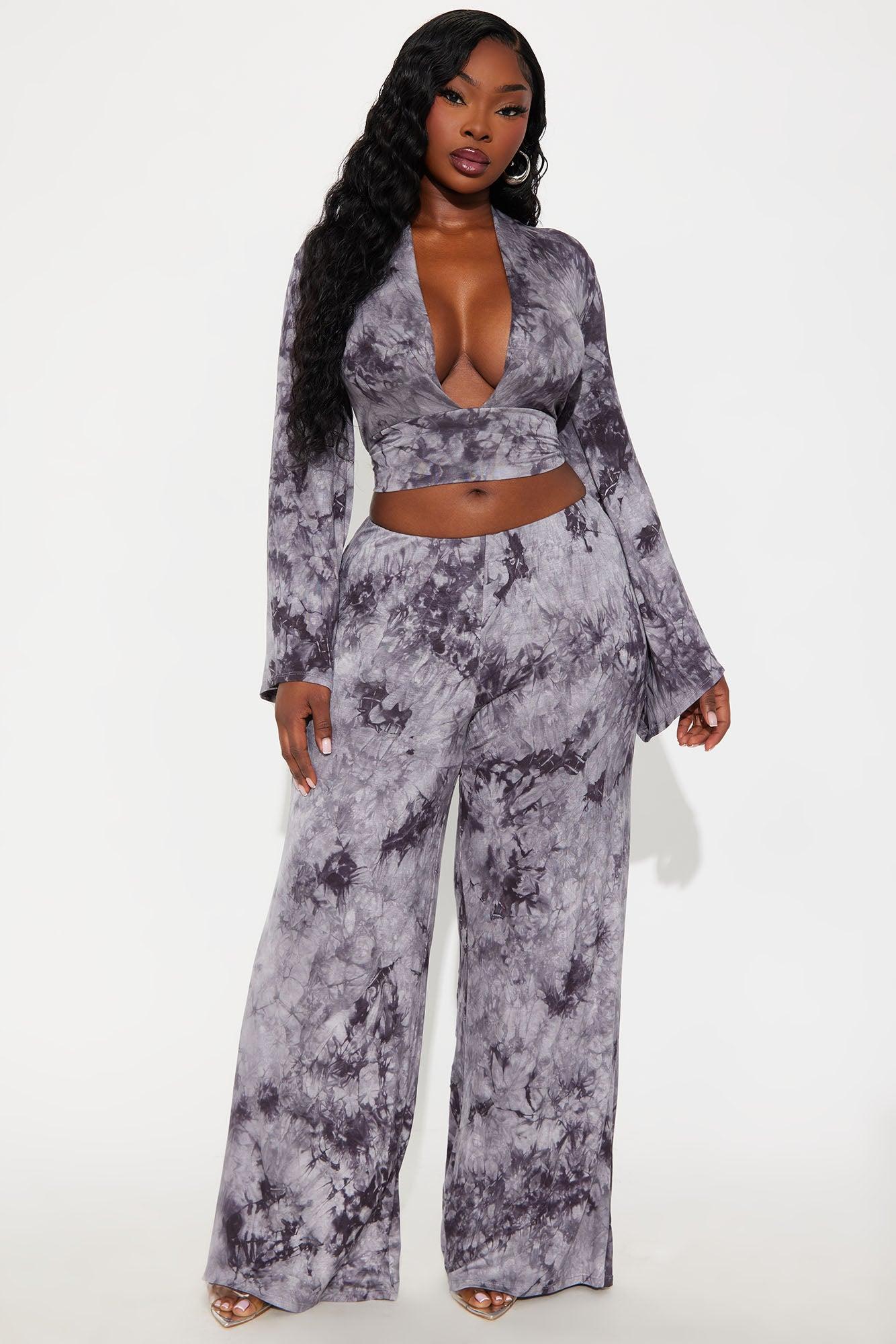 Mystic Motion Pant Set - Black/combo Female Product Image