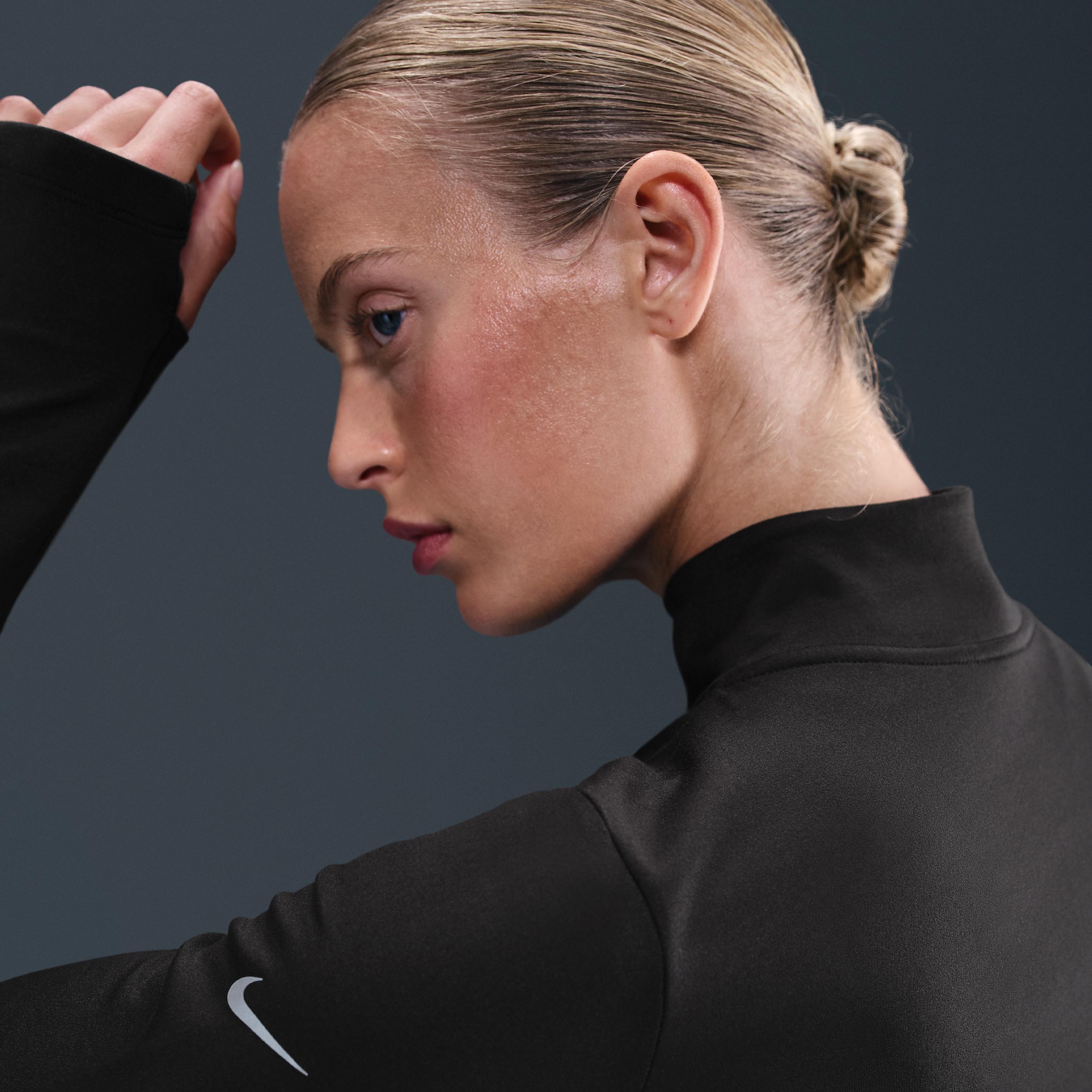 Nike Women's One Therma-FIT 1/2-Zip Mid Layer Product Image