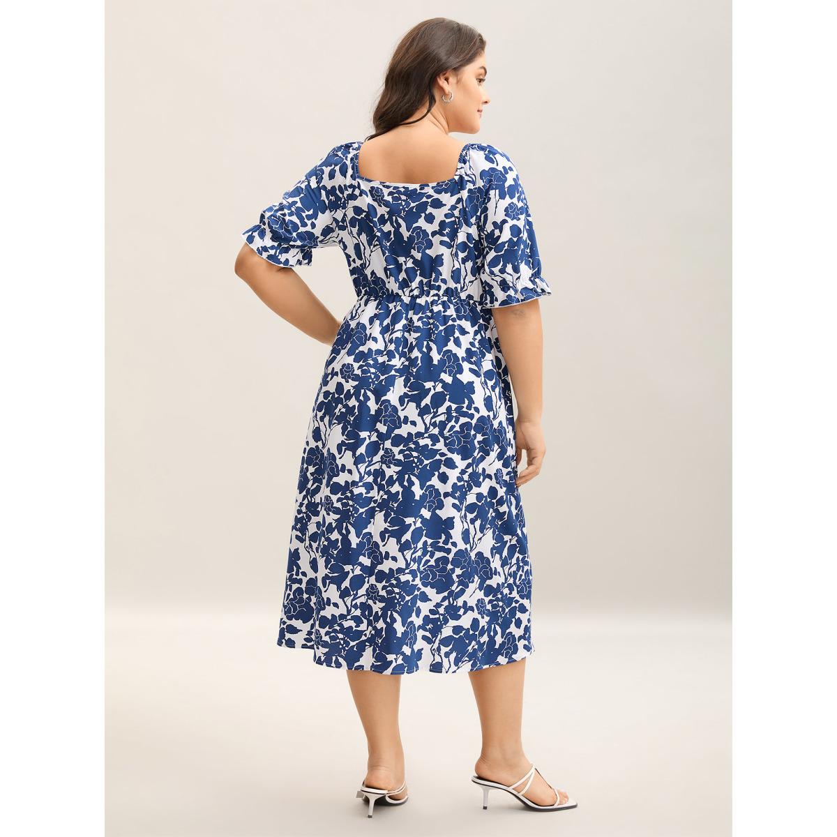Plus Size Silhouette Floral Print Tie Front Midi Dress DarkBlue Women Elegant Drawstring Heart neckline Half Sleeve Curvy BloomChic 18-20/2X Product Image