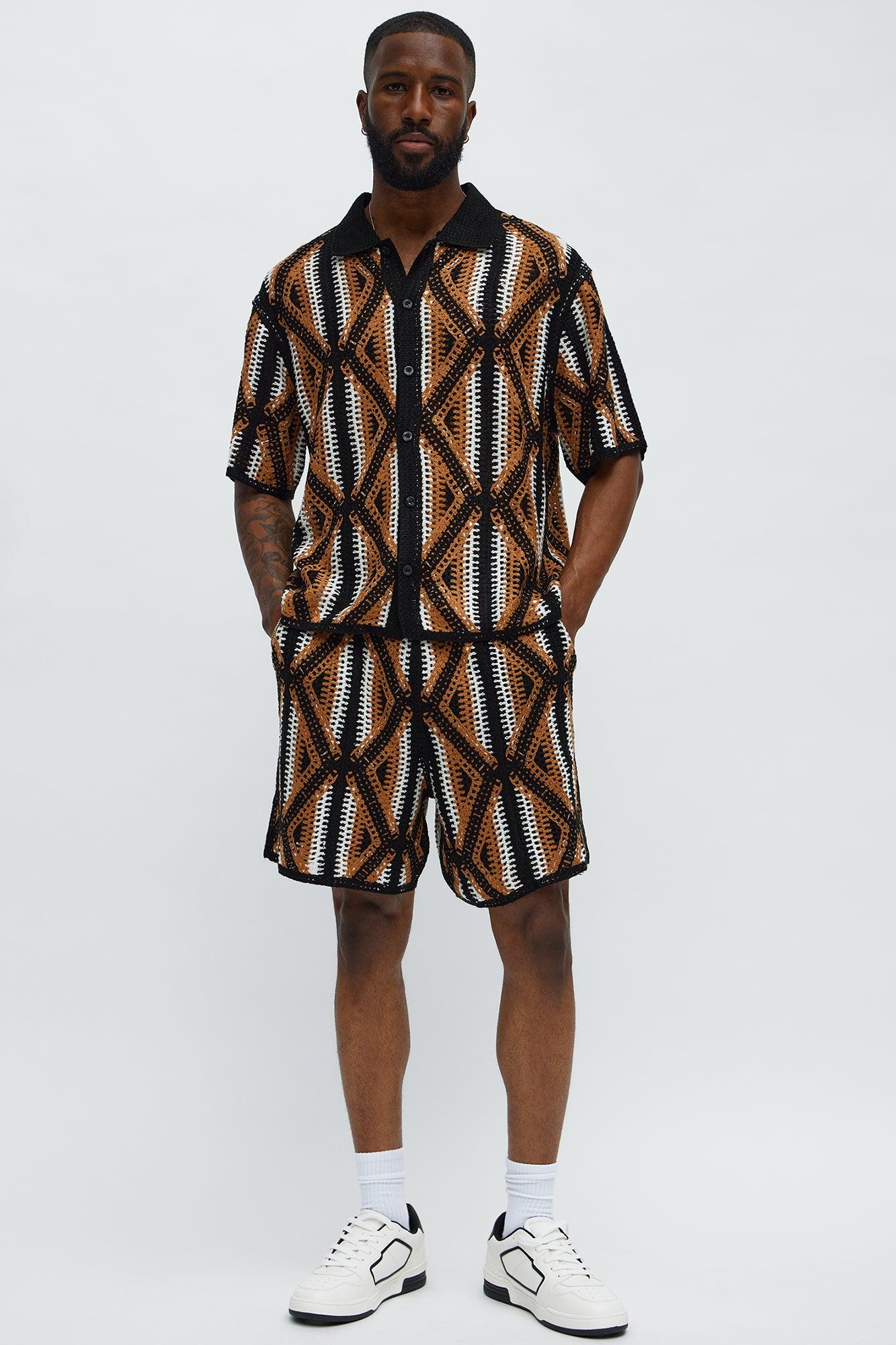 Cropped Relaxed Triangles Knit Closed Collar Shirt - Black/combo Product Image