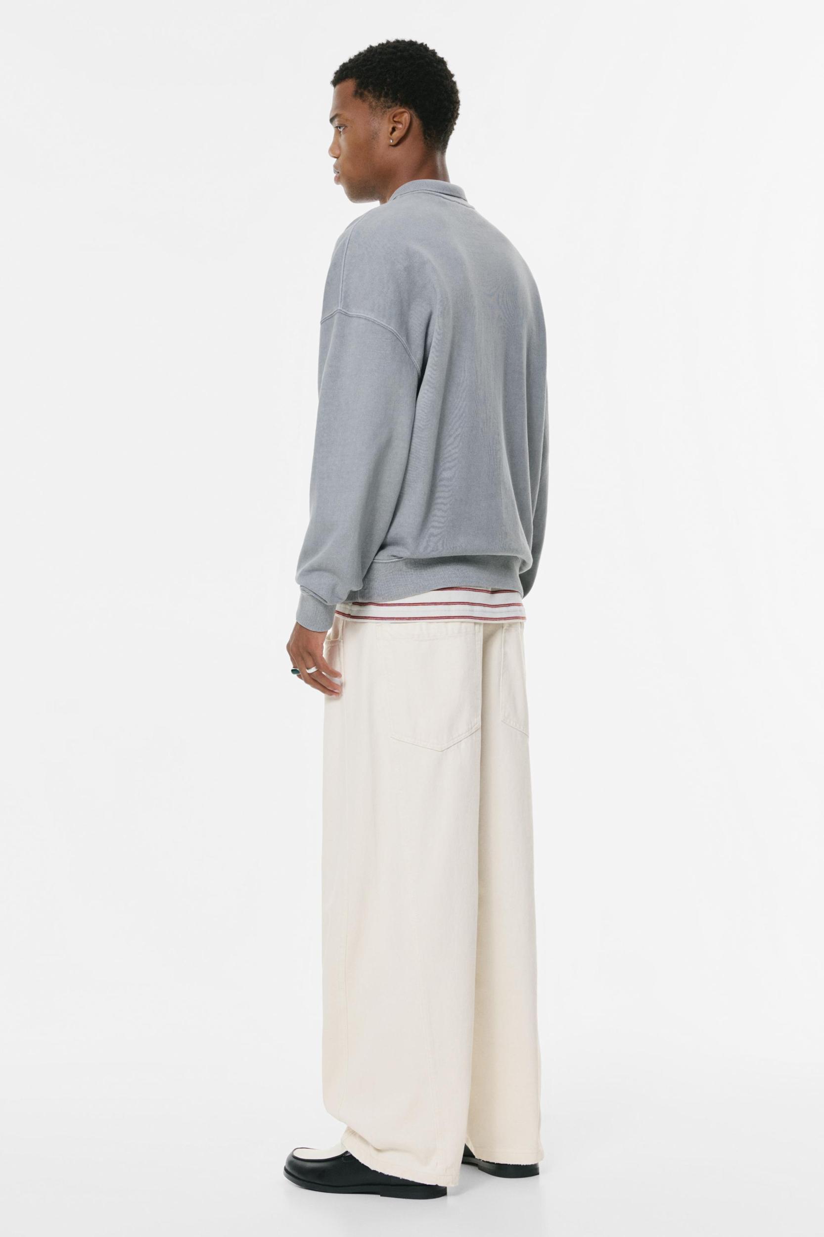 Baggy trousers Product Image