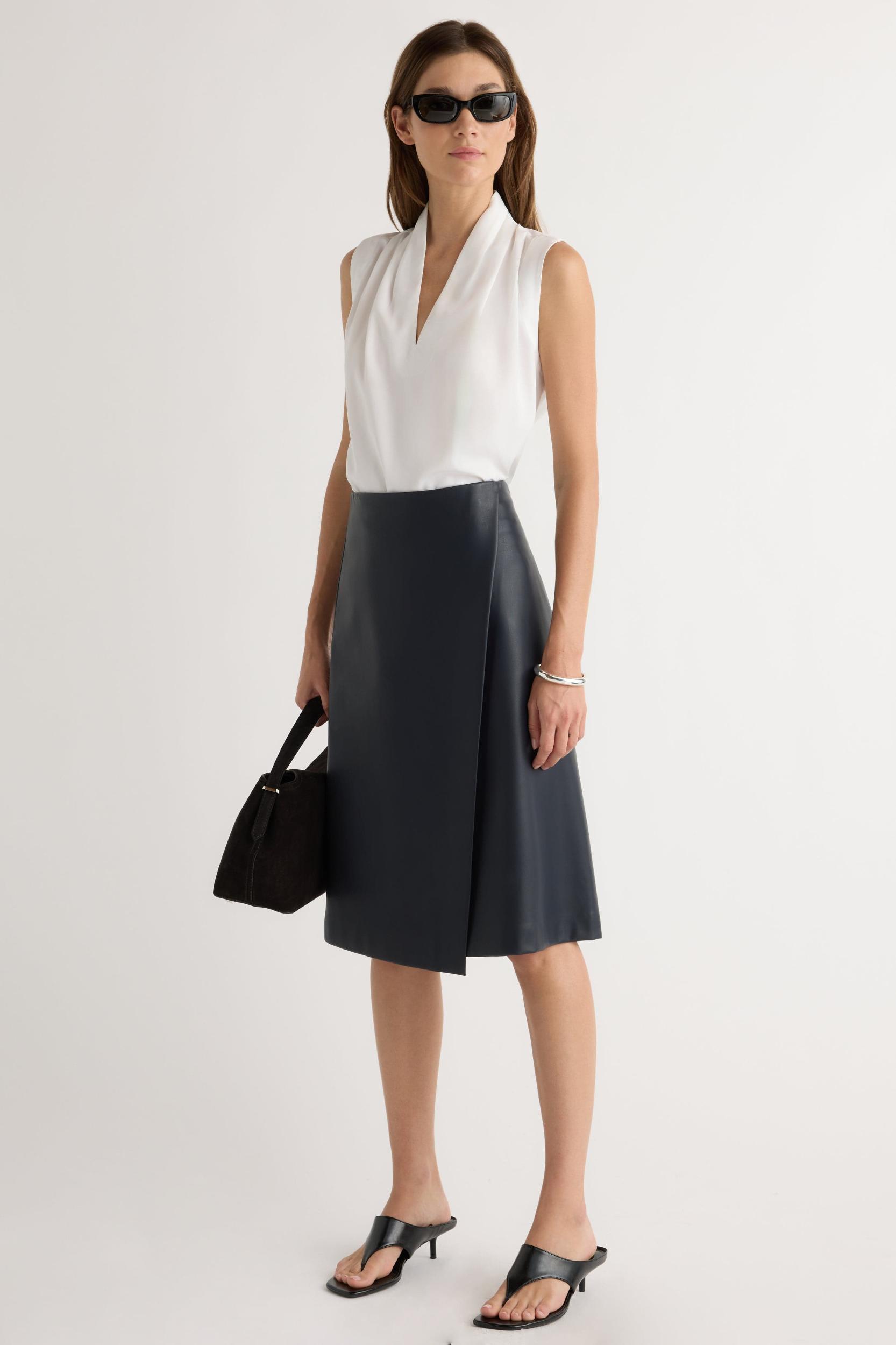 Jae V-Neck Sleeveless Blouse Product Image