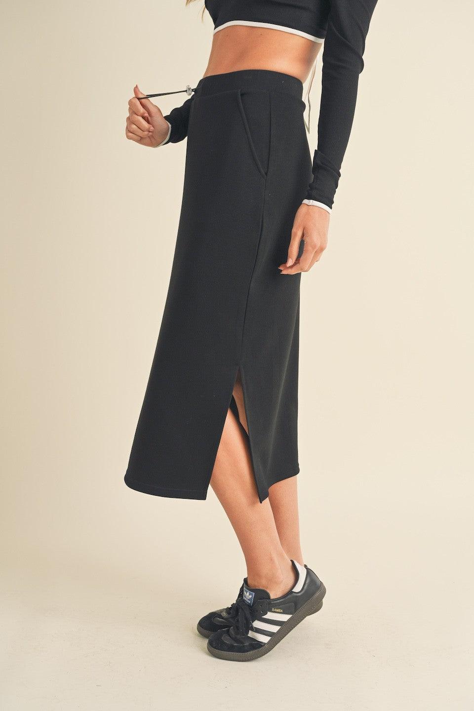 Sporty Basic Midi Skirt Product Image