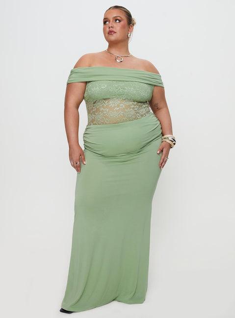 Gwendolen Off The Shoulder Maxi Dress Green Curve Product Image