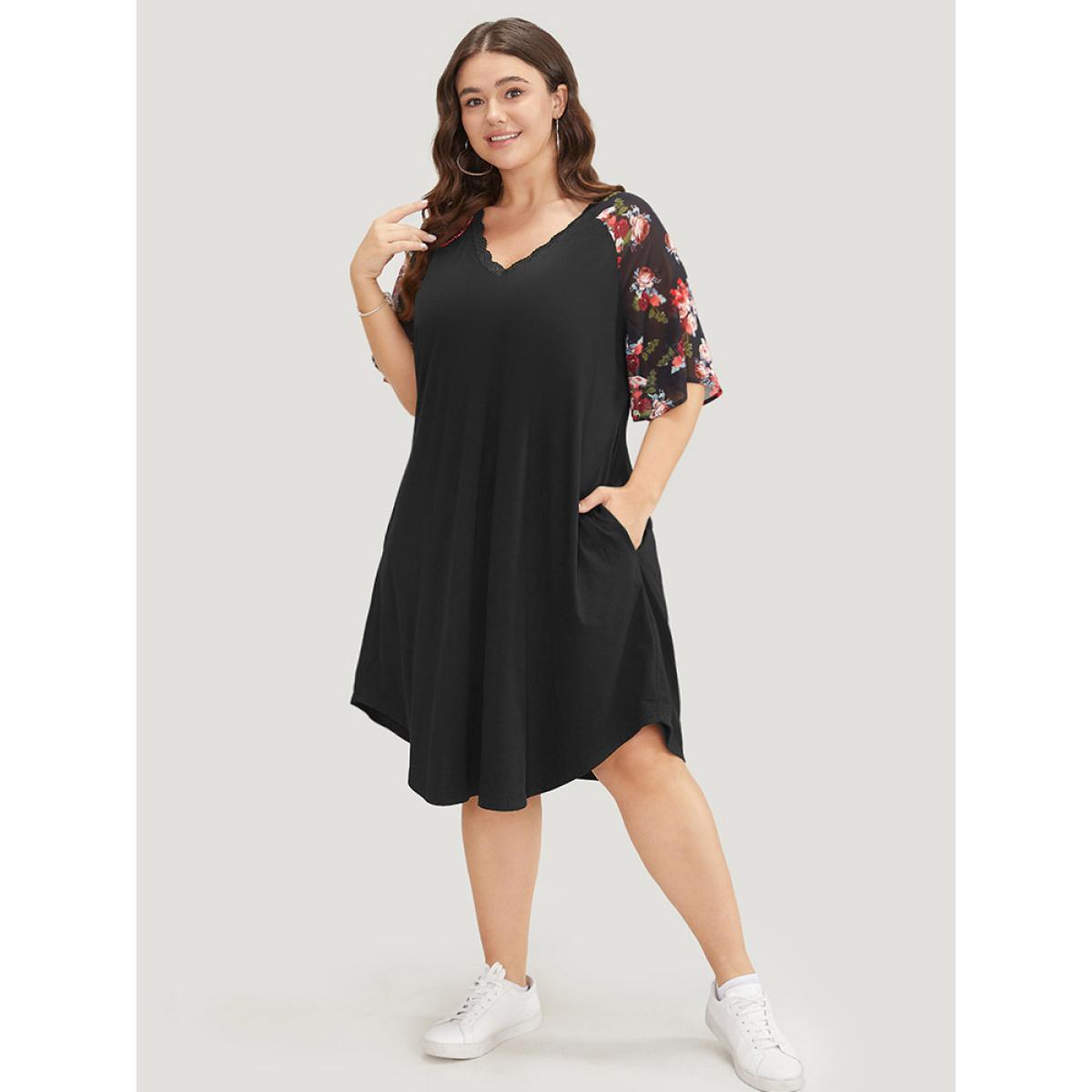Plus Size Floral Raglan Sleeve Lace Trim Pocket Arc Hem Dress Black Women Casual Non V-neck Short sleeve Curvy Midi Dress BloomChic 14-16/1X Product Image