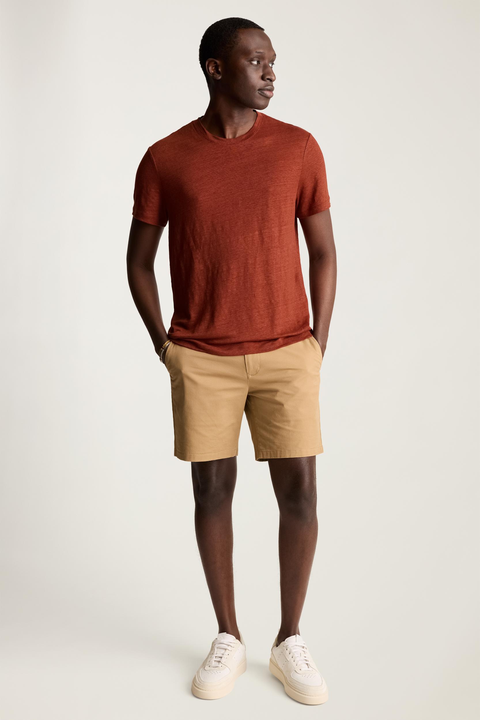 Linen Crew Neck Tee Product Image