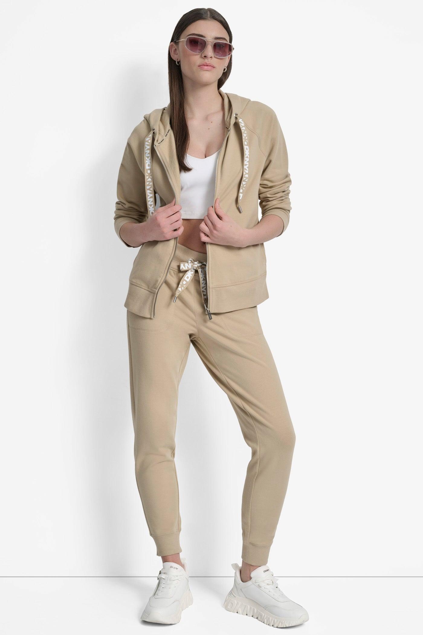 LOGO DRAWSTRING PERFORMANCE HOODIE Product Image