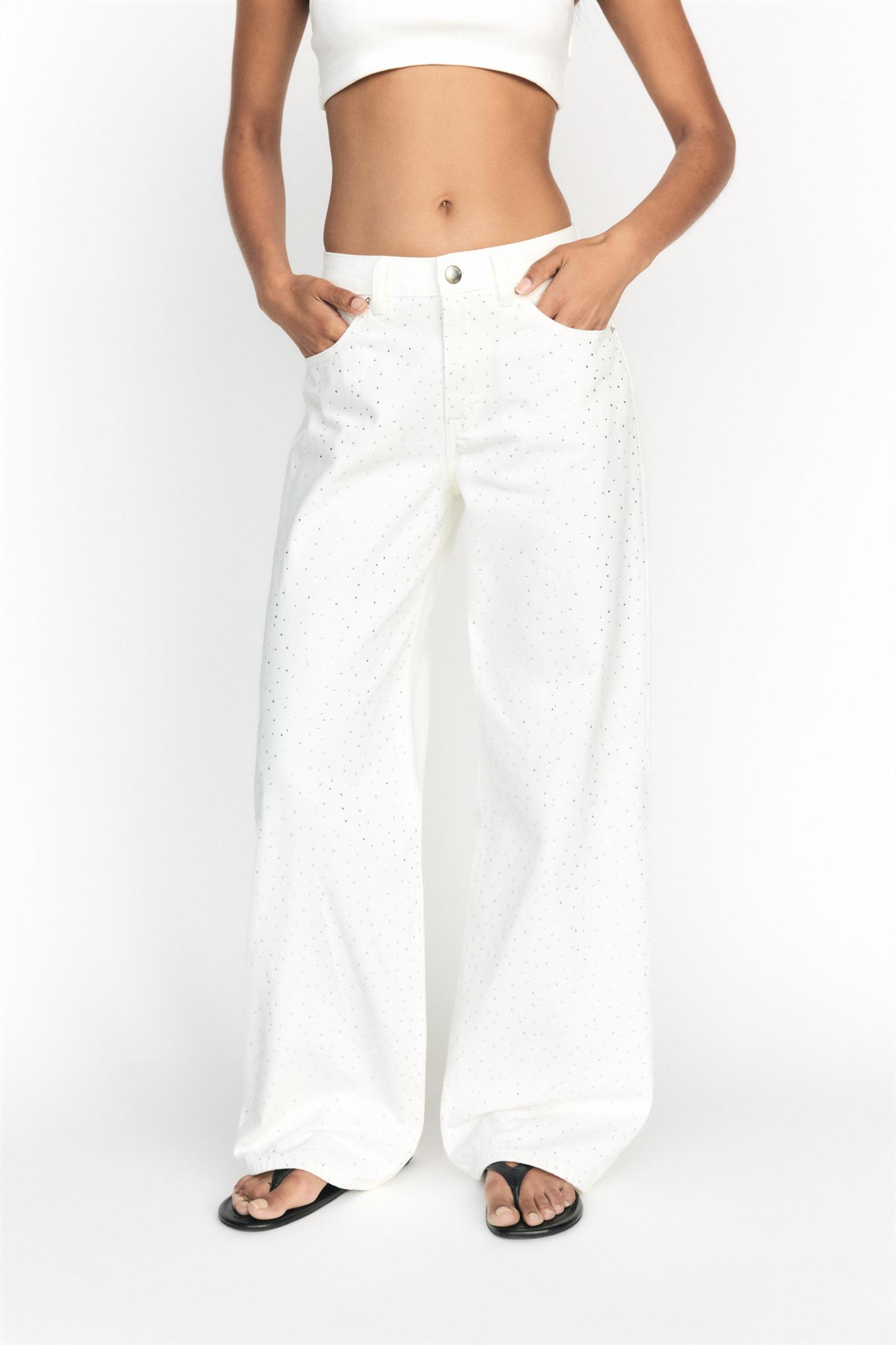 Straight-leg baggy jeans with rhinestones Product Image