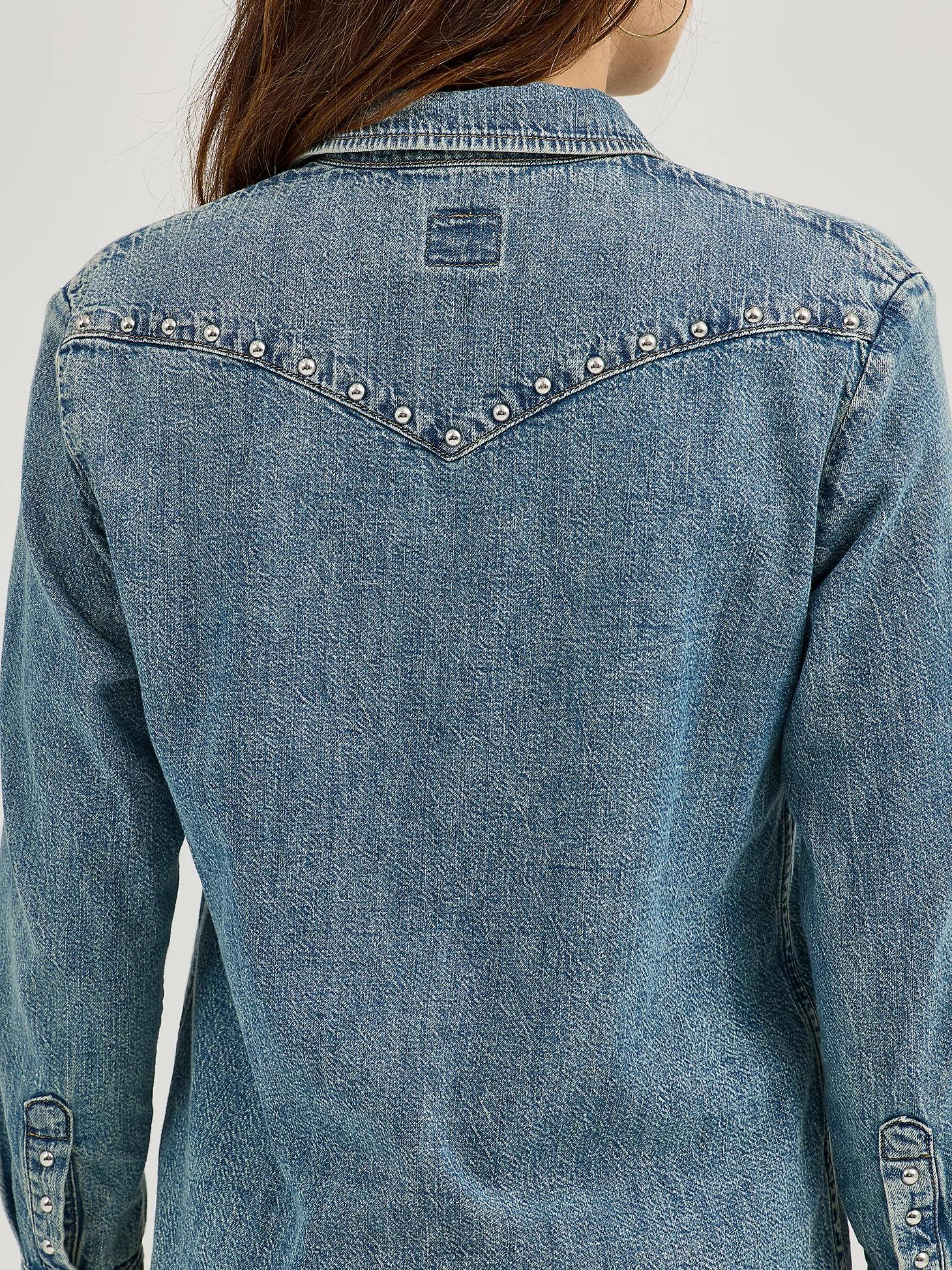 Women's Studded Working Western Denim Shirt | Women's Tops & Tees | Lee® Product Image