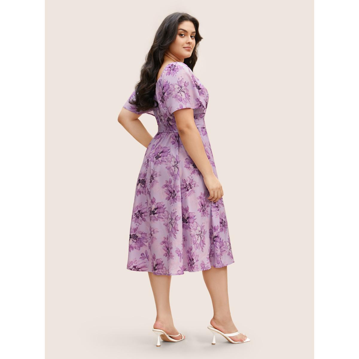 Plus Size Floral Print Square Neck Frill Trim Midi Dress Lavender Women Elegant Frill Trim Square Neck Short sleeve Curvy BloomChic 14-16/1X Product Image