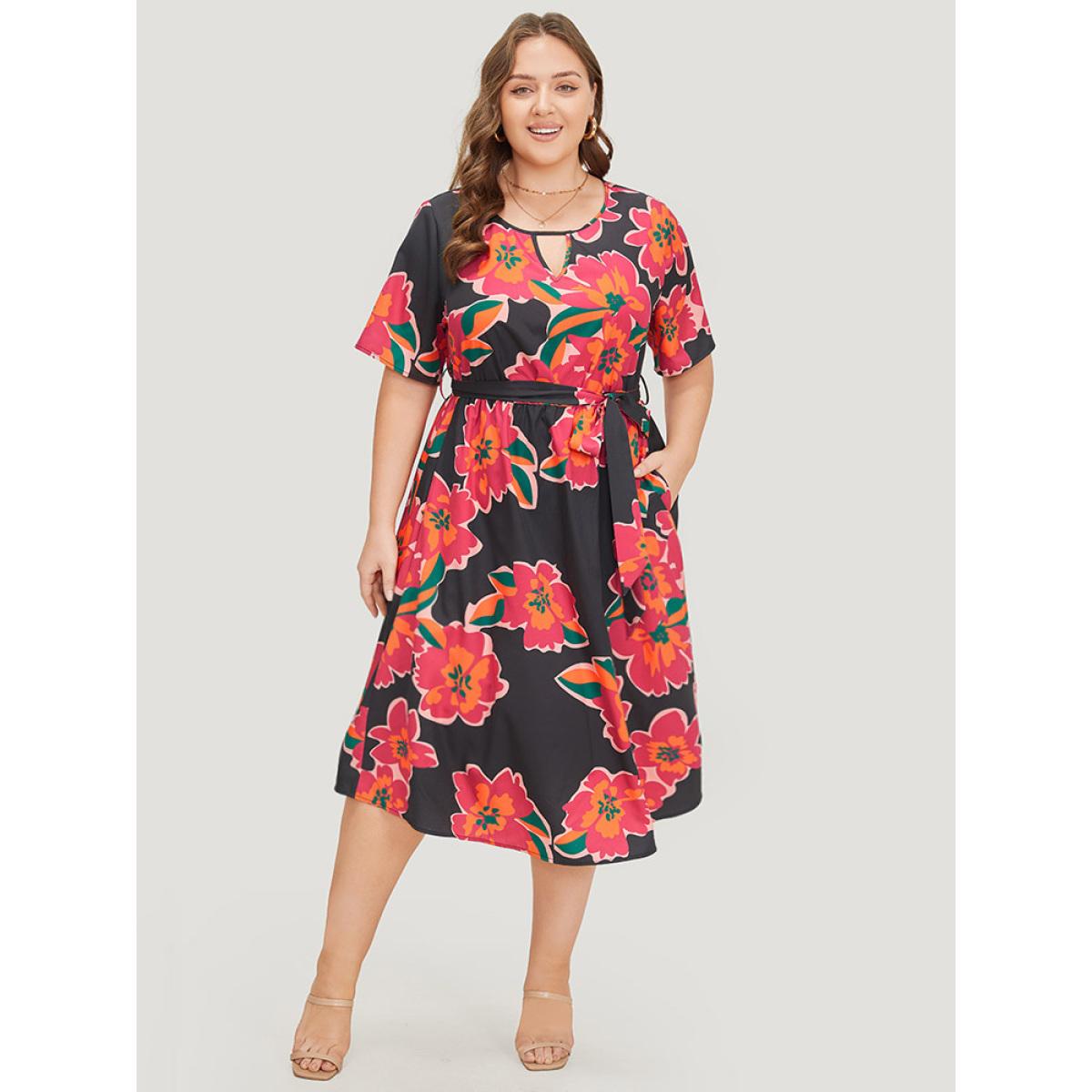Plus Size Floral Pocket Belted Keyhole Neck Midi Dress Black Women Office Belted Round Neck Short sleeve Curvy Midi Dress BloomChic 12/L Product Image