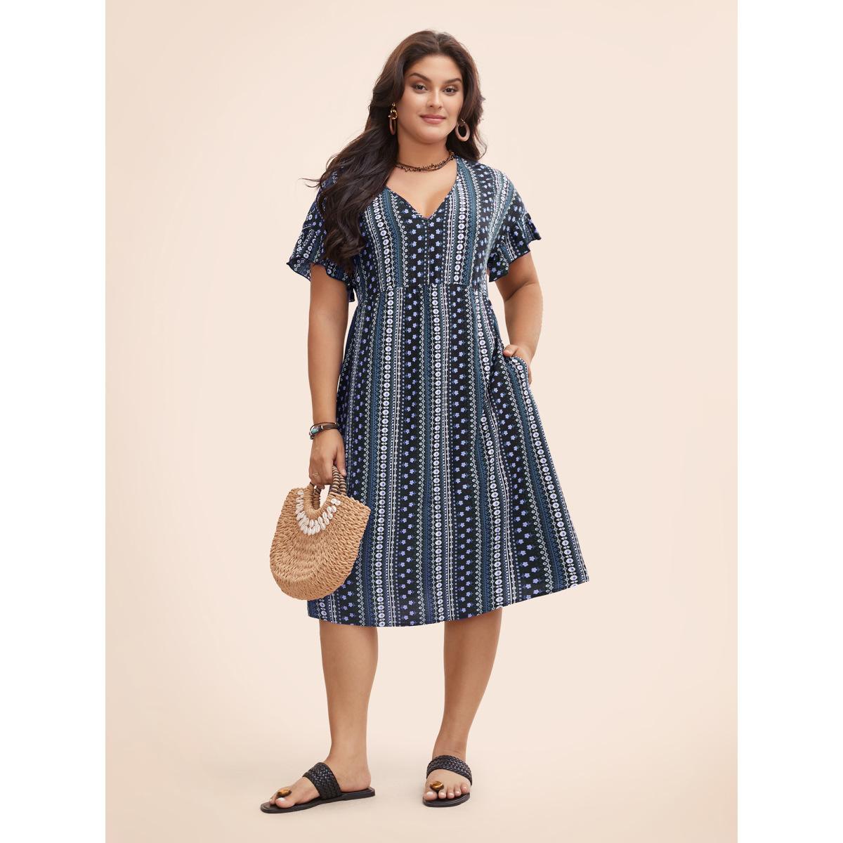 Plus Size Bandana Print Pocket V Neck Ruffle Sleeve Dress DarkBlue Women Vacation Printed V-neck Short sleeve Curvy Midi Dress BloomChic 22-24/3X Product Image