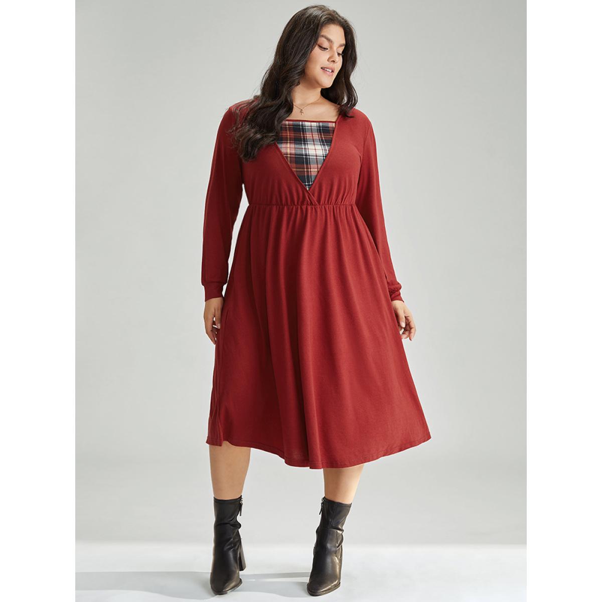 Plus Size Christmas Plaid Patchwork Elastic Waist Gathered Dress Scarlet Women Casual Printed Square Neck Long Sleeve Curvy Midi Dress BloomChic 14-16/1X Product Image
