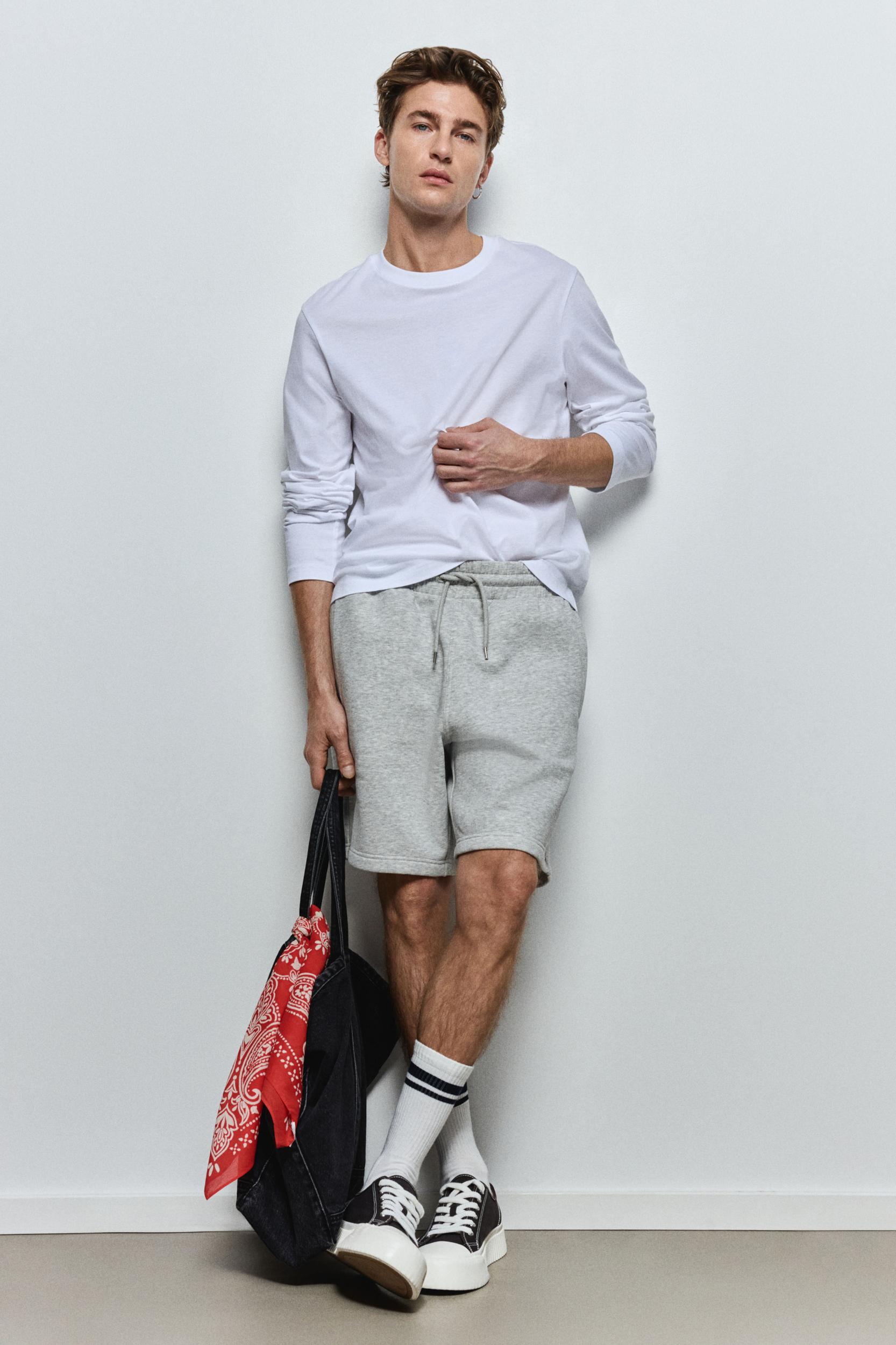 Regular-Fit Sweatshorts Product Image