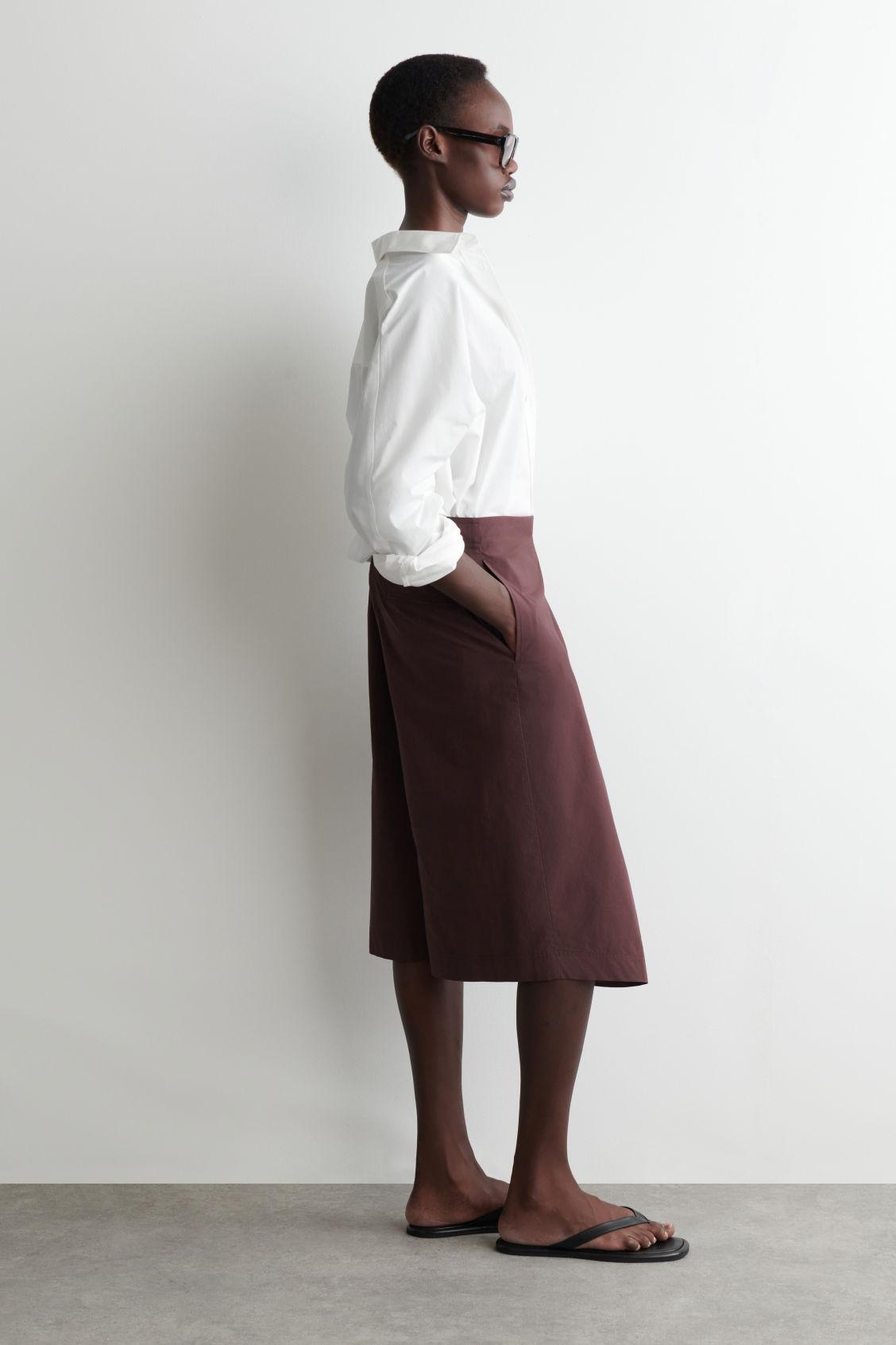 BELTED WRAP-FRONT COTTON SHORTS Product Image