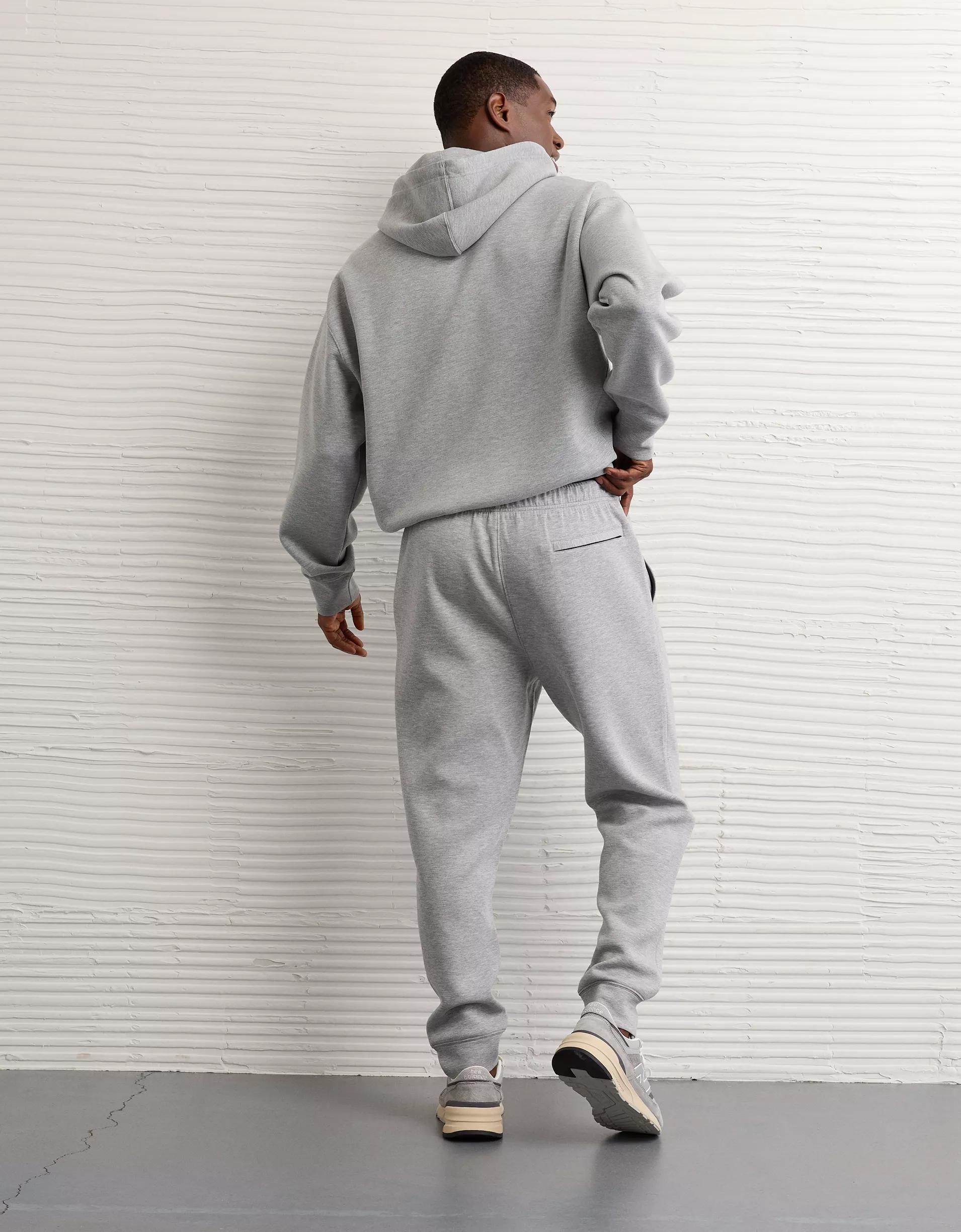 AE 24/7 Michigan Wolverines Graphic Jogger Product Image