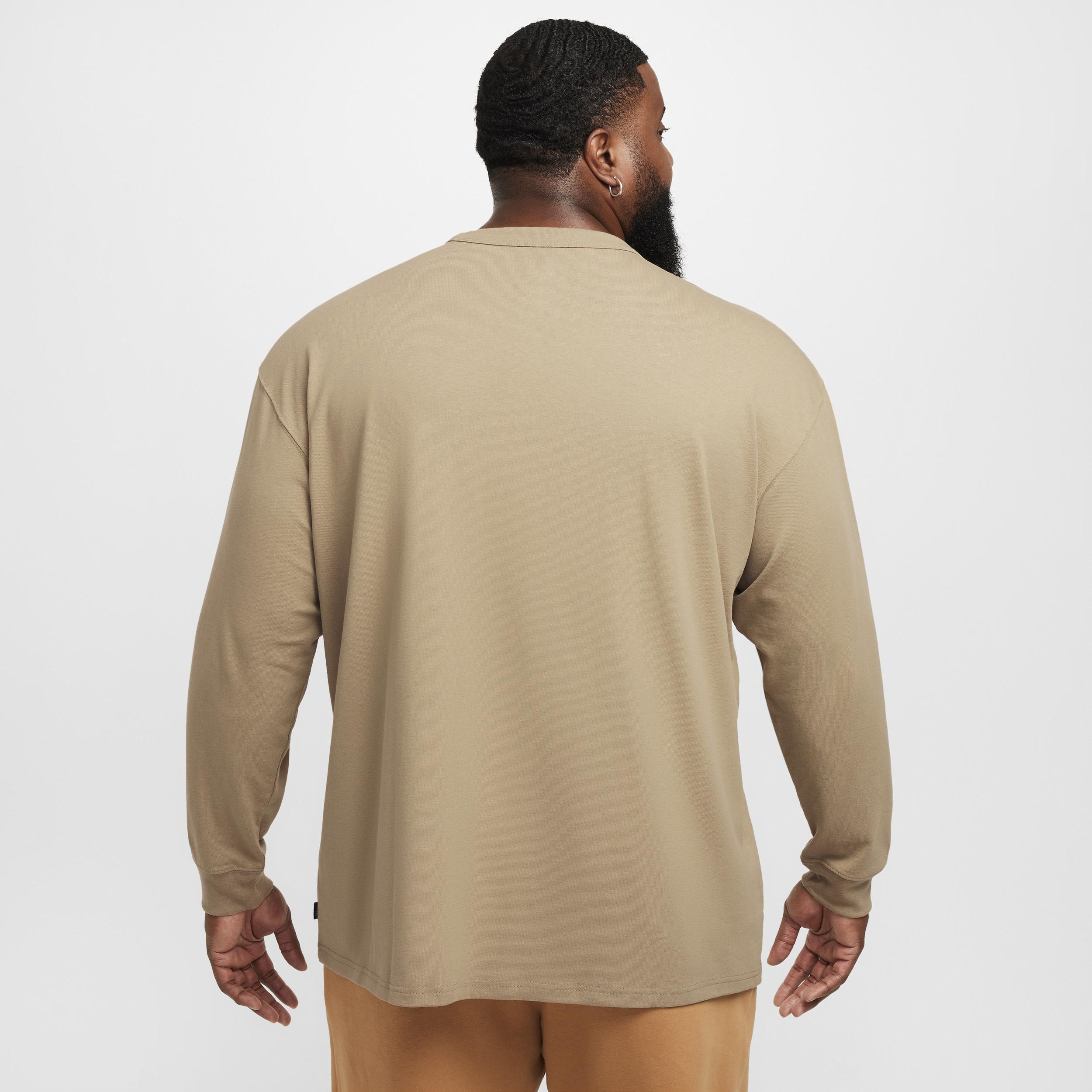 Mens Nike Sportswear Premium Essentials Long-Sleeve T-Shirt | DO7390-276 Product Image