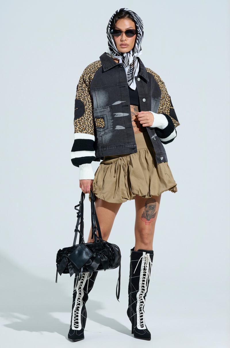 TALK IT OVER MINI SKIRT Product Image