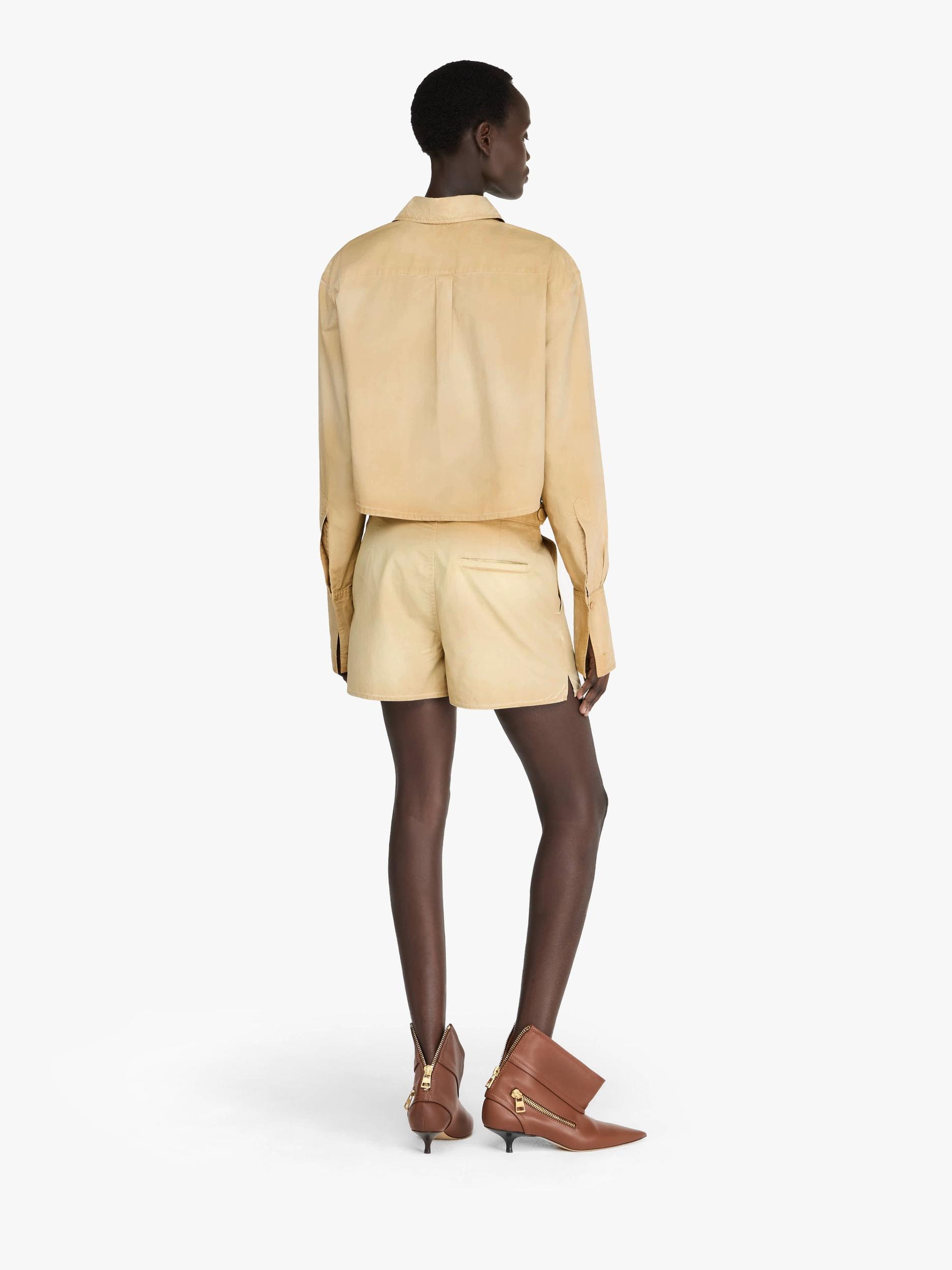 GARMENT DYED CROPPED SHIRT Product Image