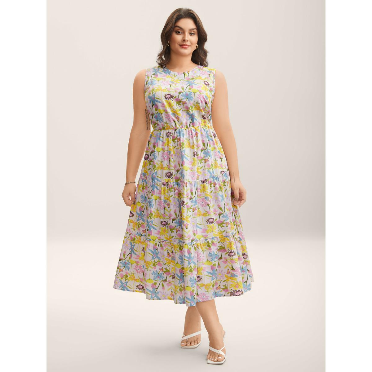 Plus Size Floral Print Round Neck Tiered Maxi Dress Lavender Women Round Neck Sleeveless Curvy BloomChic 26/4X Product Image