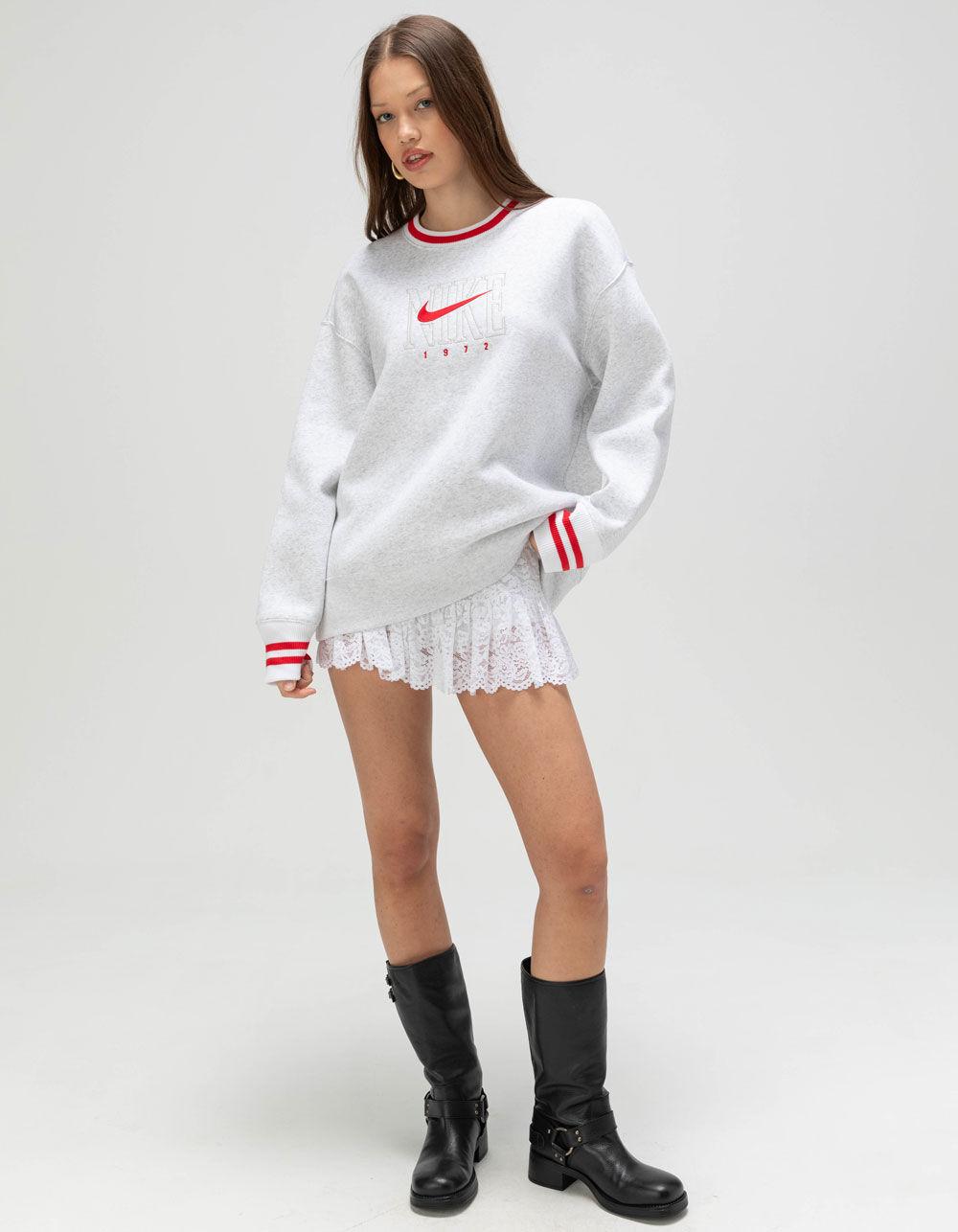 NIKE Sportswear Phoenix Fleece Womens Oversized Crewneck Sweatshirt - LIGHT GRAY Product Image