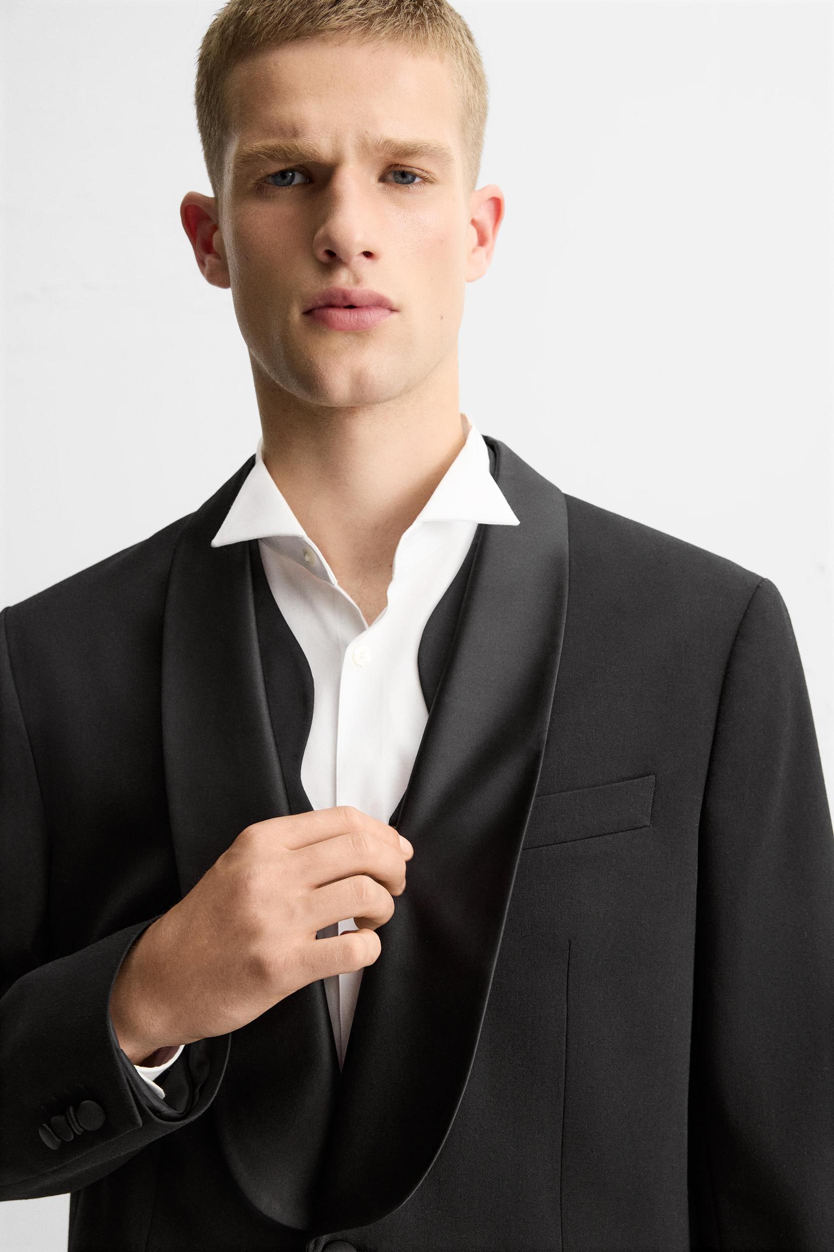 LIMITED EDITION SMOKING SUIT BLAZER Product Image