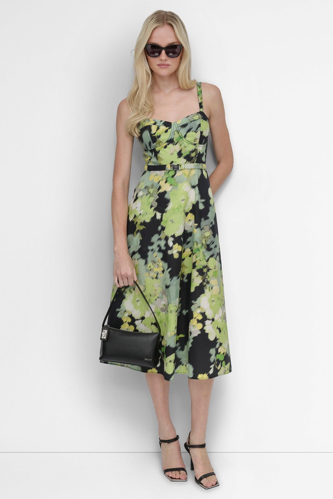 SLEEVELESS STRUCTURED BODICE FIT FLARE Product Image