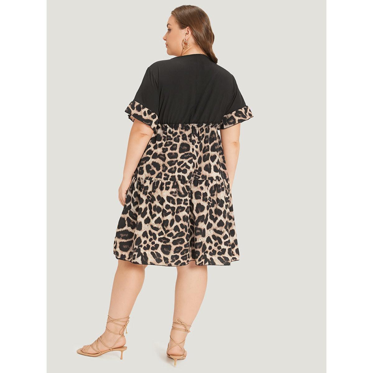 Plus Size Leopard Print Patchwork V Neck Bell Sleeve Dress Black Women Elegant Patchwork V-neck Short sleeve Curvy Knee Dress BloomChic 10/M Product Image
