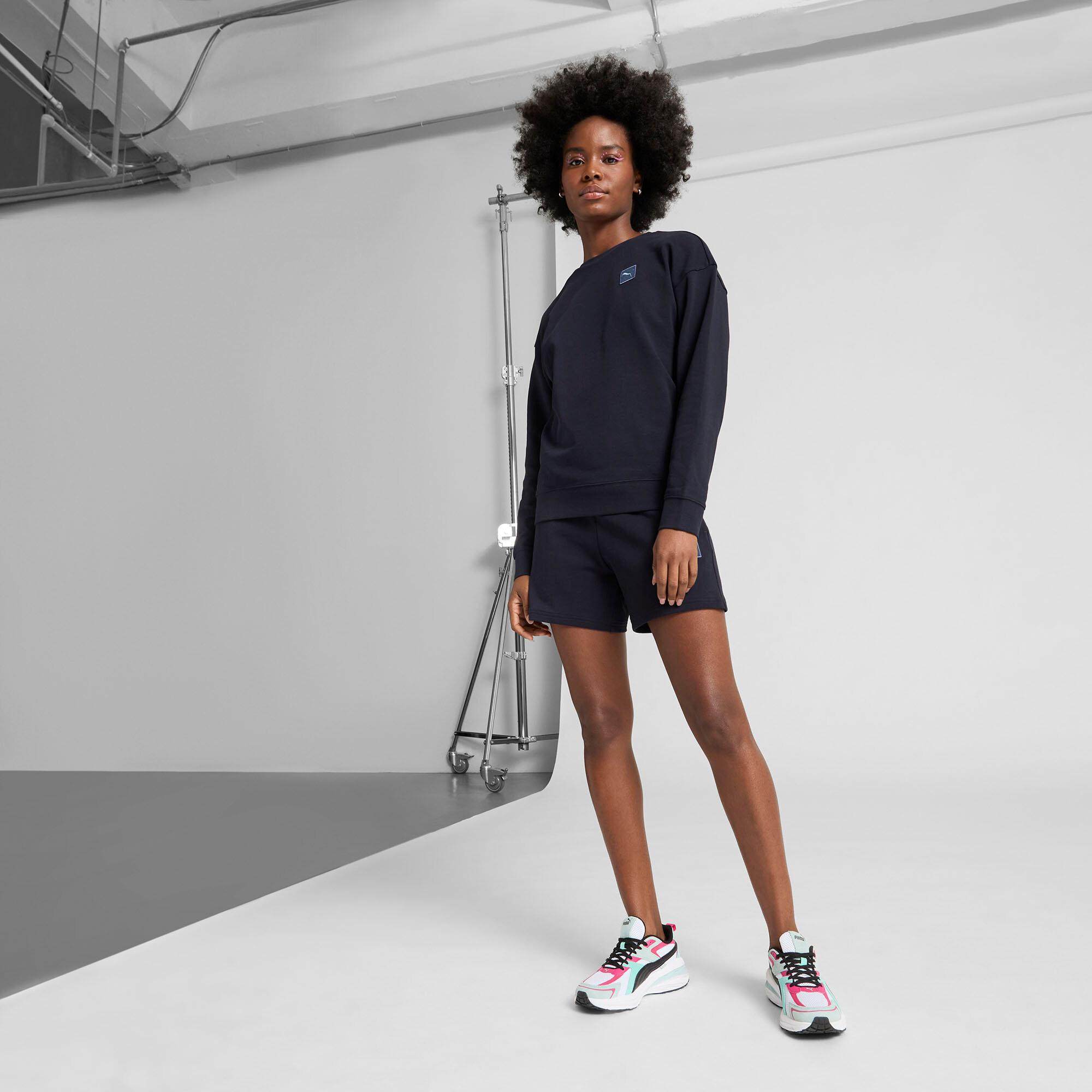 Essentials Elevated Women's Comfort Crew Sweatshirt Product Image