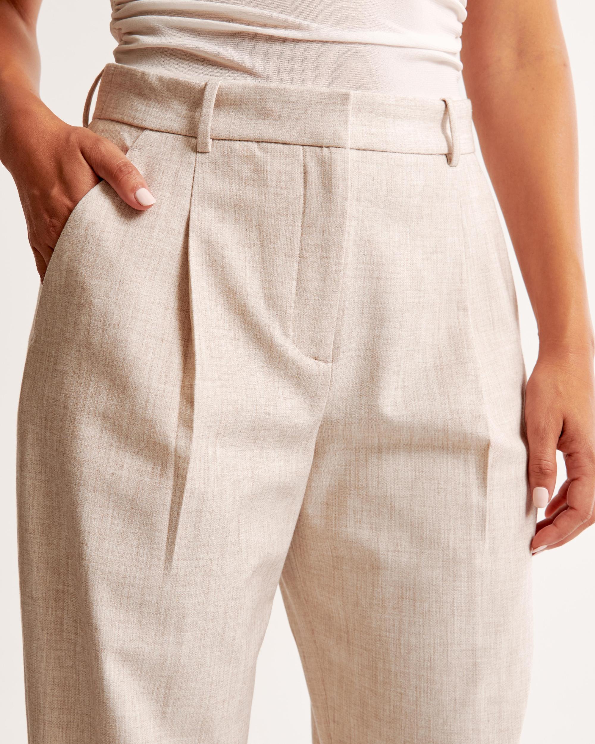 Curve Love A&F Quinn Tailored Straight Pant Product Image