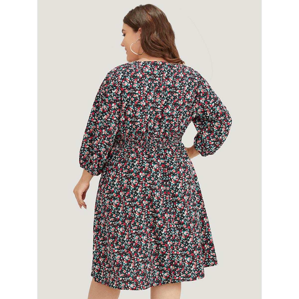 Plus Size Ditsy Floral Shirred Pocket Lantern Sleeve Dress Black Women Elegant Elastic cuffs V-neck Elbow-length sleeve Curvy Midi Dress BloomChic 12/L Product Image
