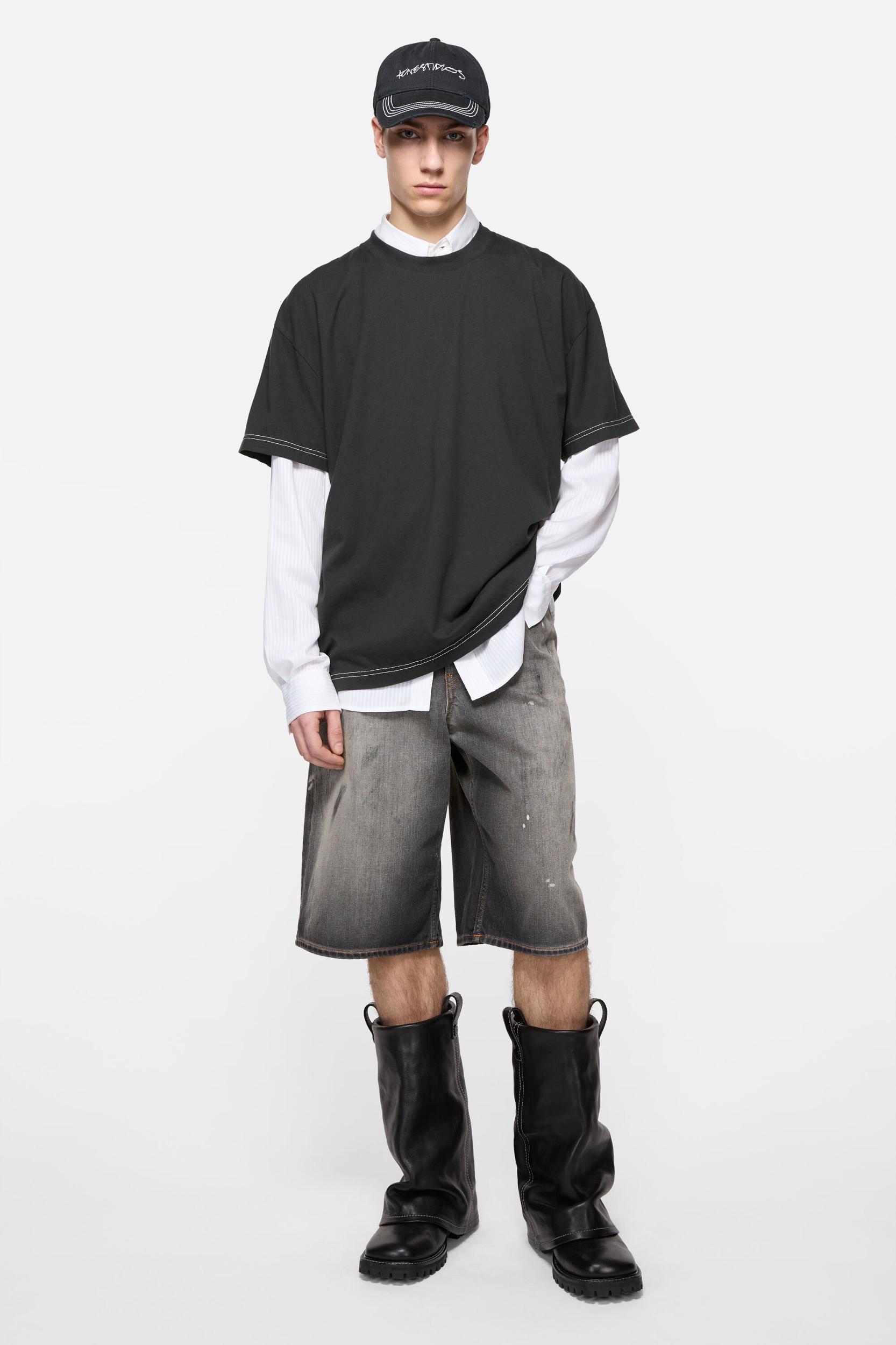 Logo t-shirt Product Image