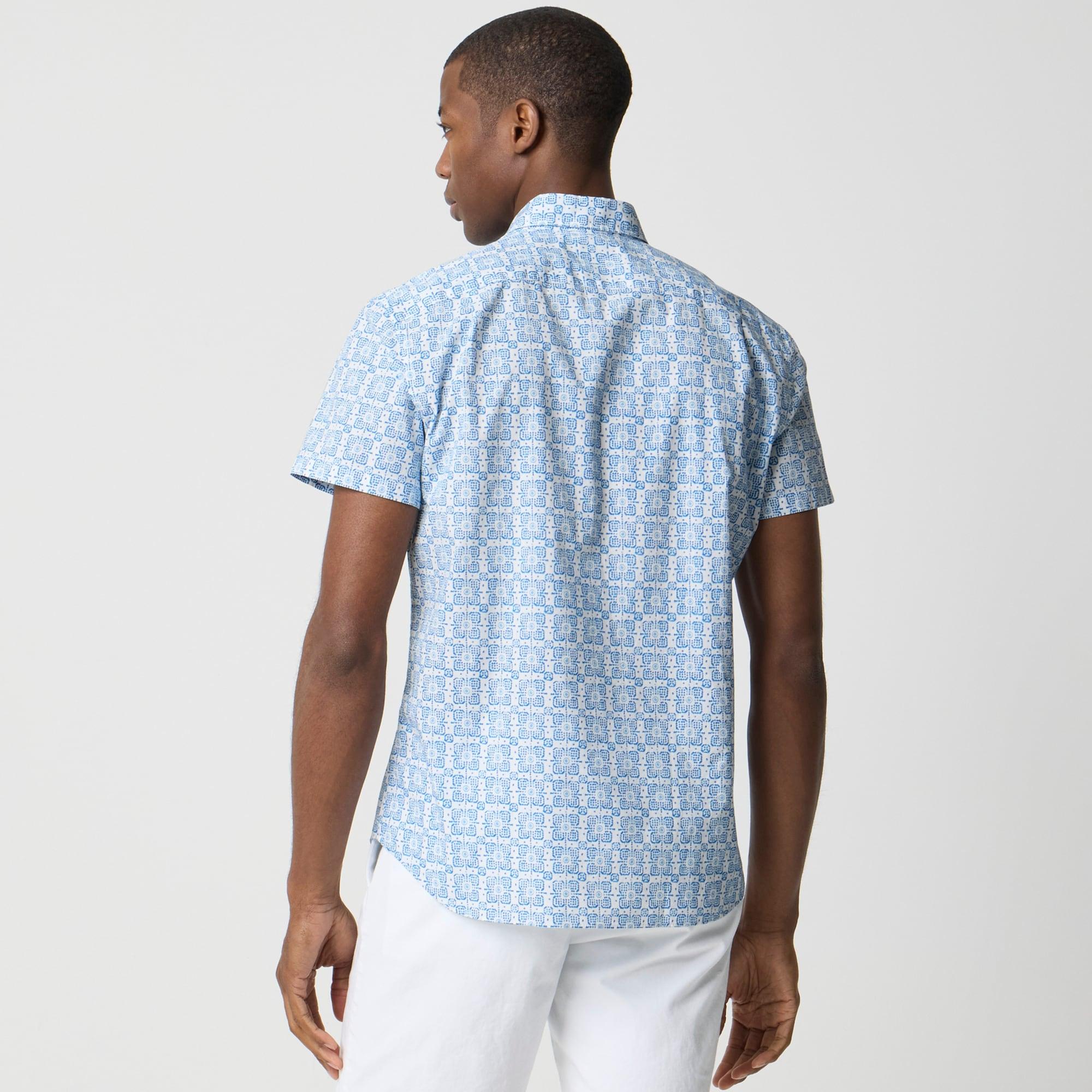 Short-sleeve printed flex casual shirt Product Image