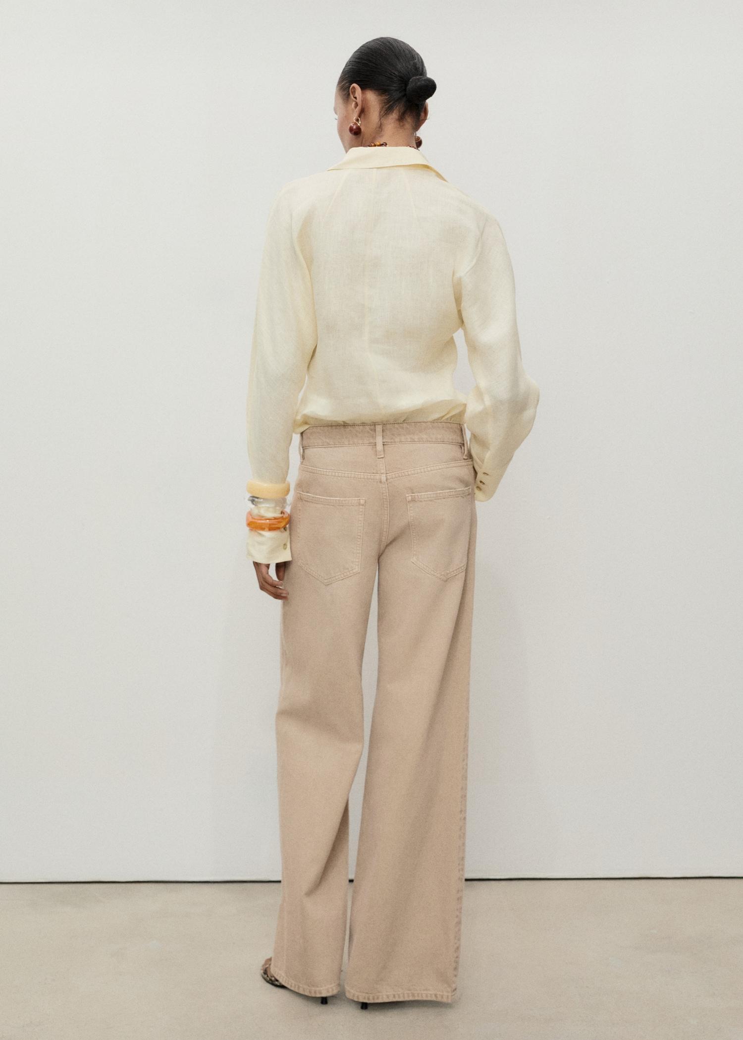 Low waist wide-leg jeans - Women | MANGO USA Product Image