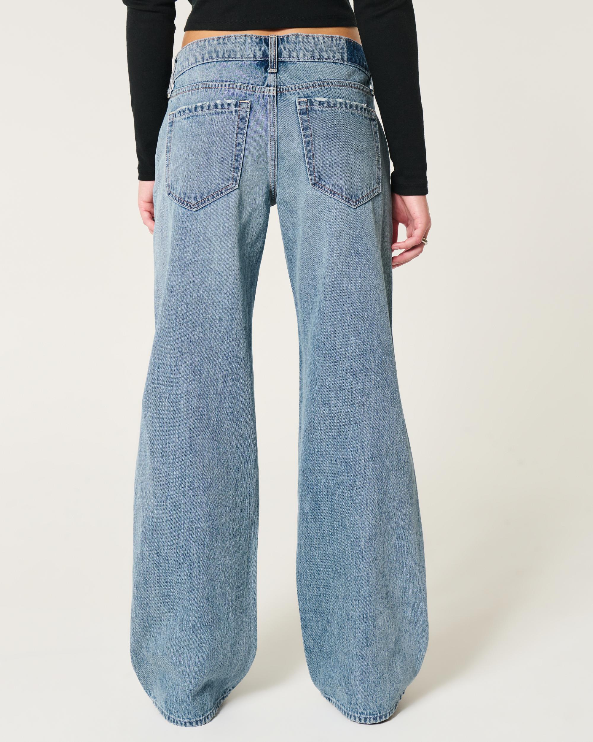 Low-Rise Ripped Light Wash Baggy Jeans Product Image