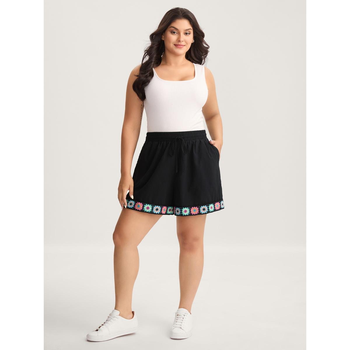 Plus Size Crochet Floral Hem Drawstring Shorts Women Black Resort Drawstring Wide Leg Vacation Shorts BloomChic 14-16/1X Product Image