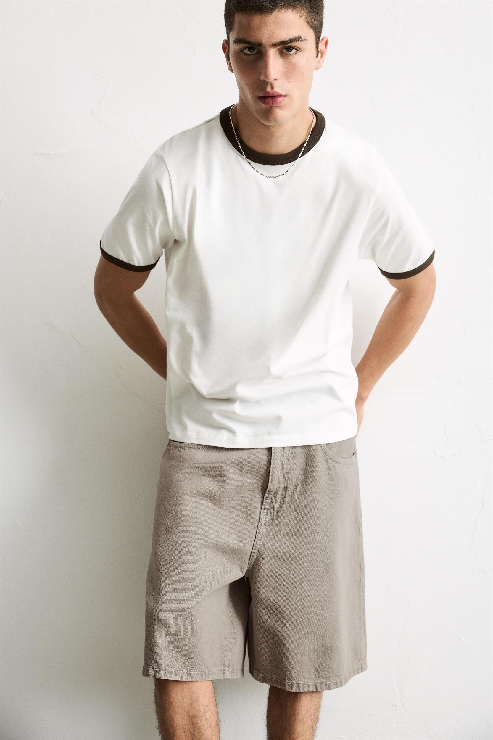 Baggy denim Bermuda shorts Product Image