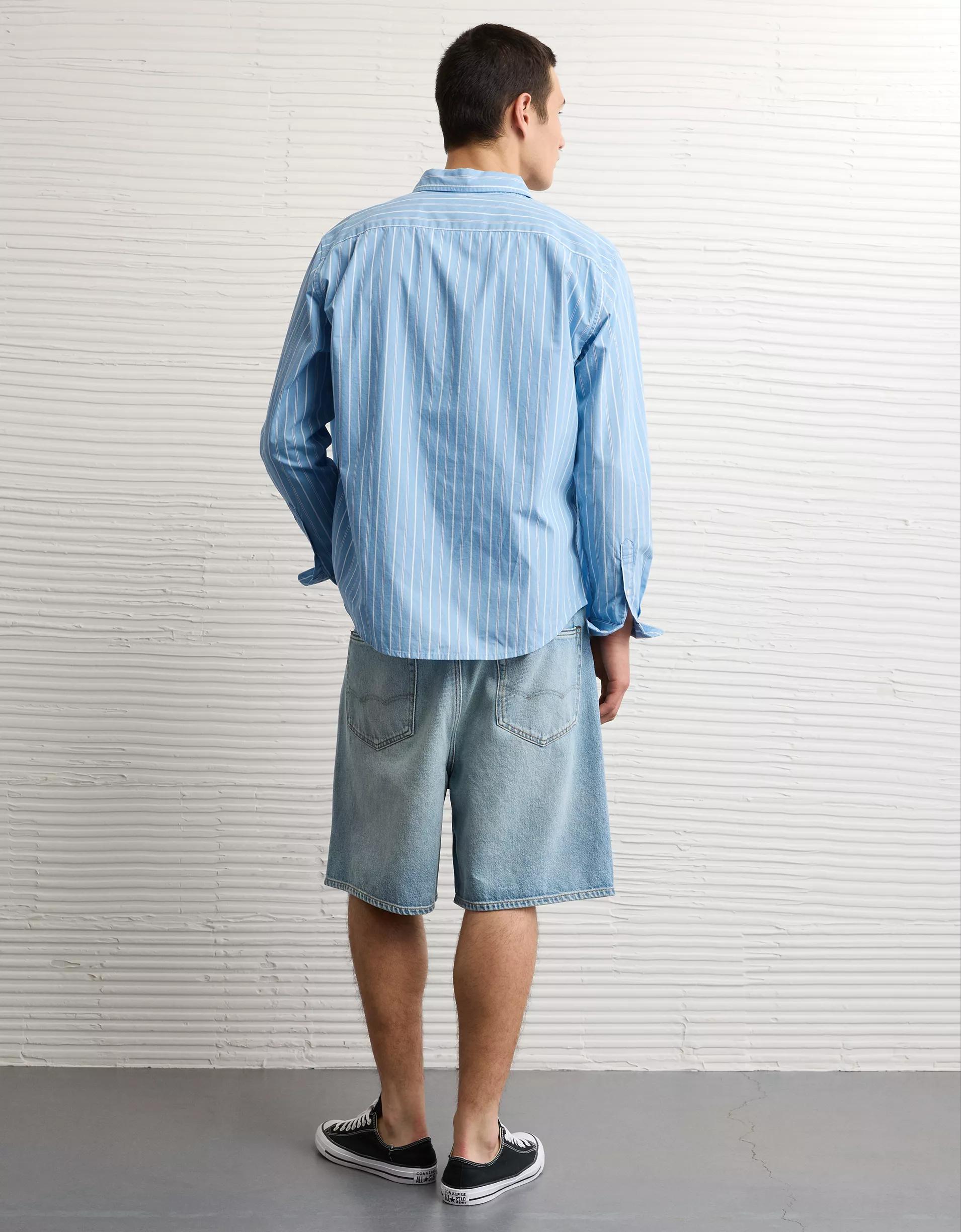 AE Everyday Oxford Button-Up Shirt Product Image
